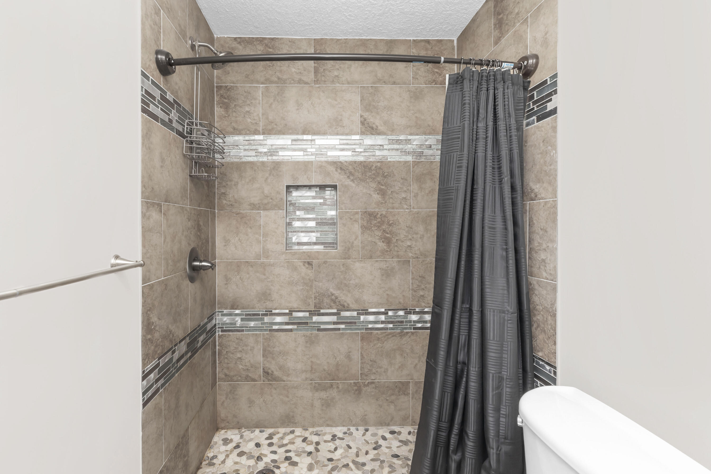 HERITAGE HILLS UNIT 1 - Residential Lease