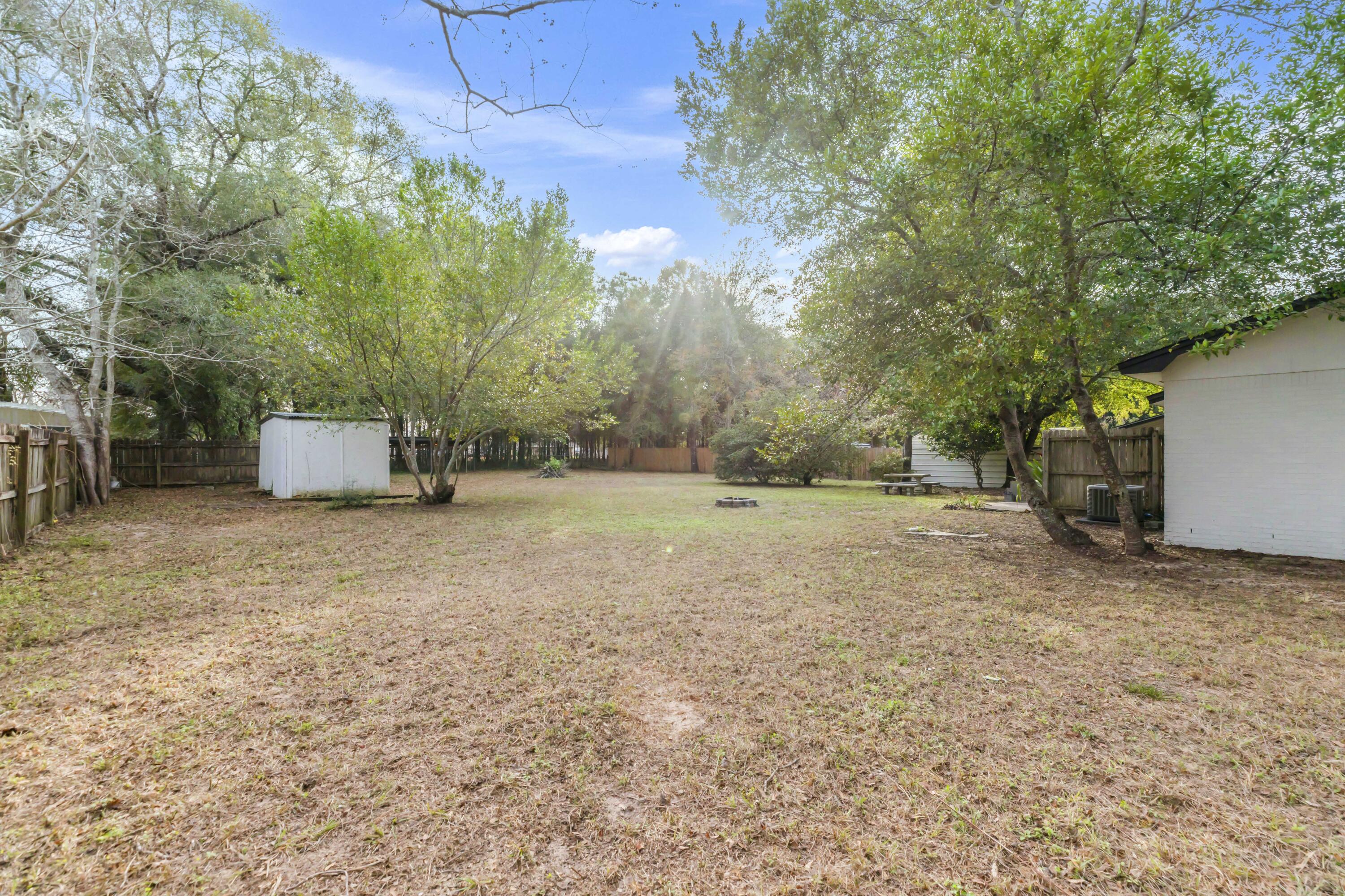HERITAGE HILLS UNIT 1 - Residential Lease
