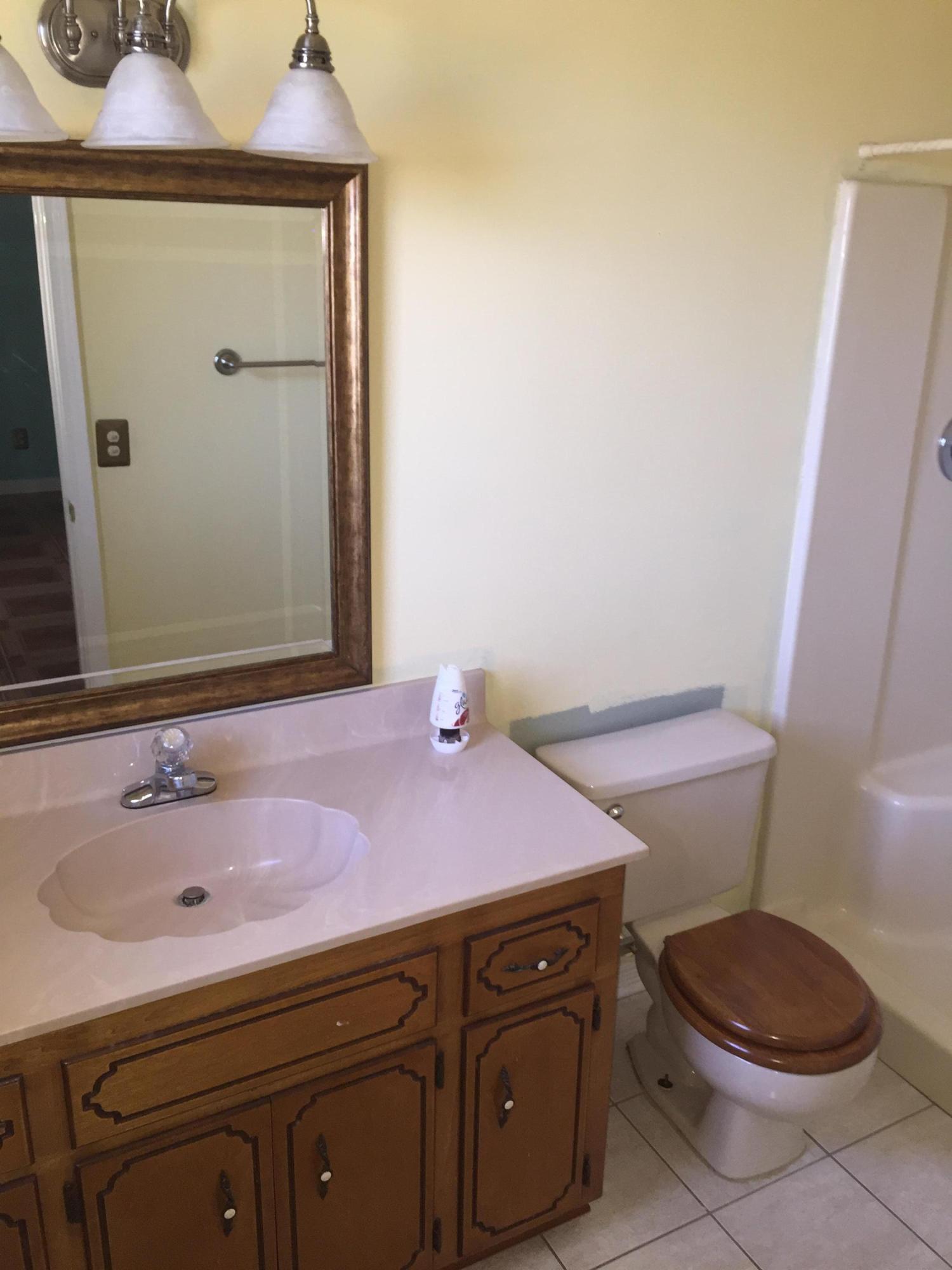 TEN LAKE ESTATES UNIT 2 - Residential Lease