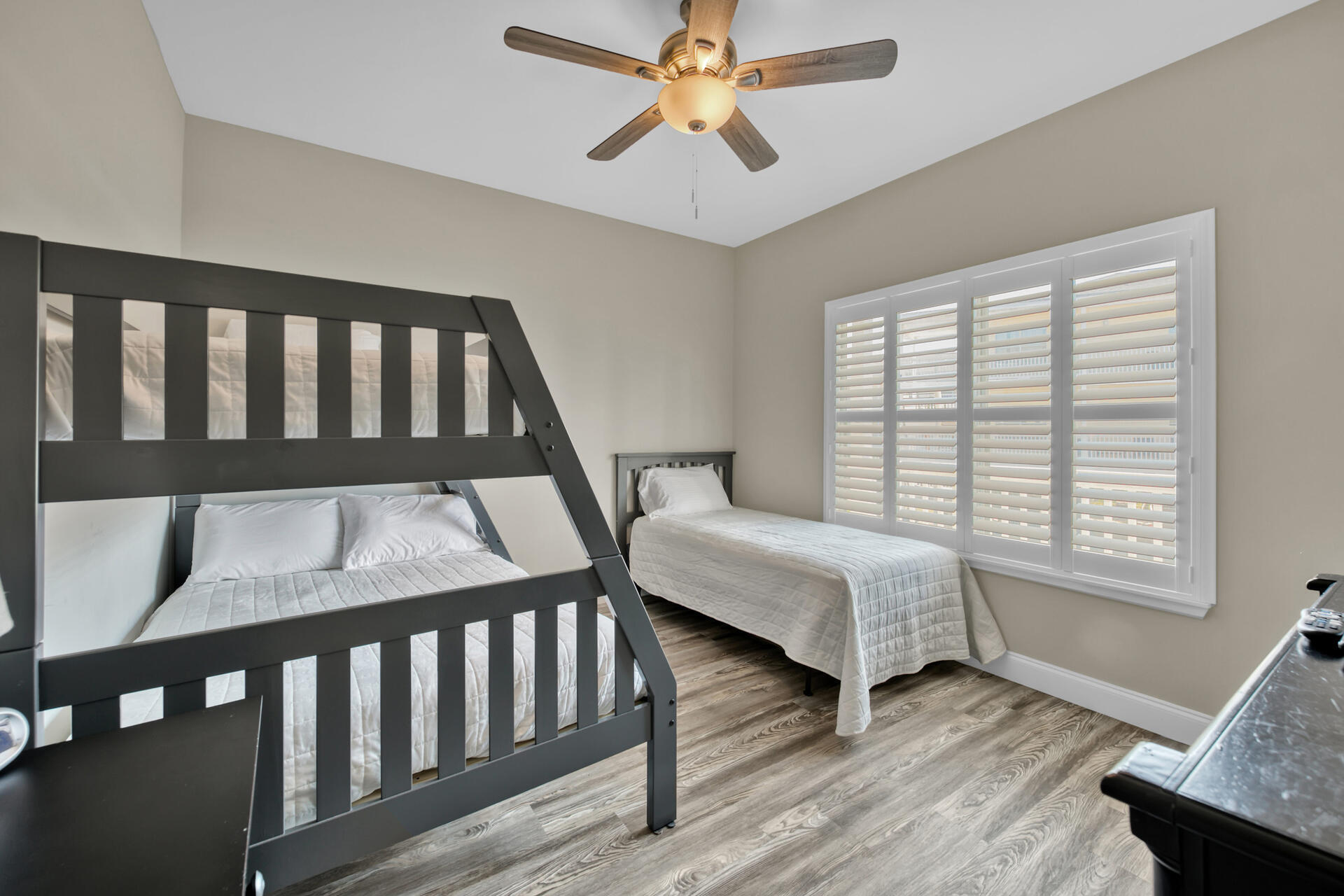 SANDPIPER COVE PH 26 - Residential