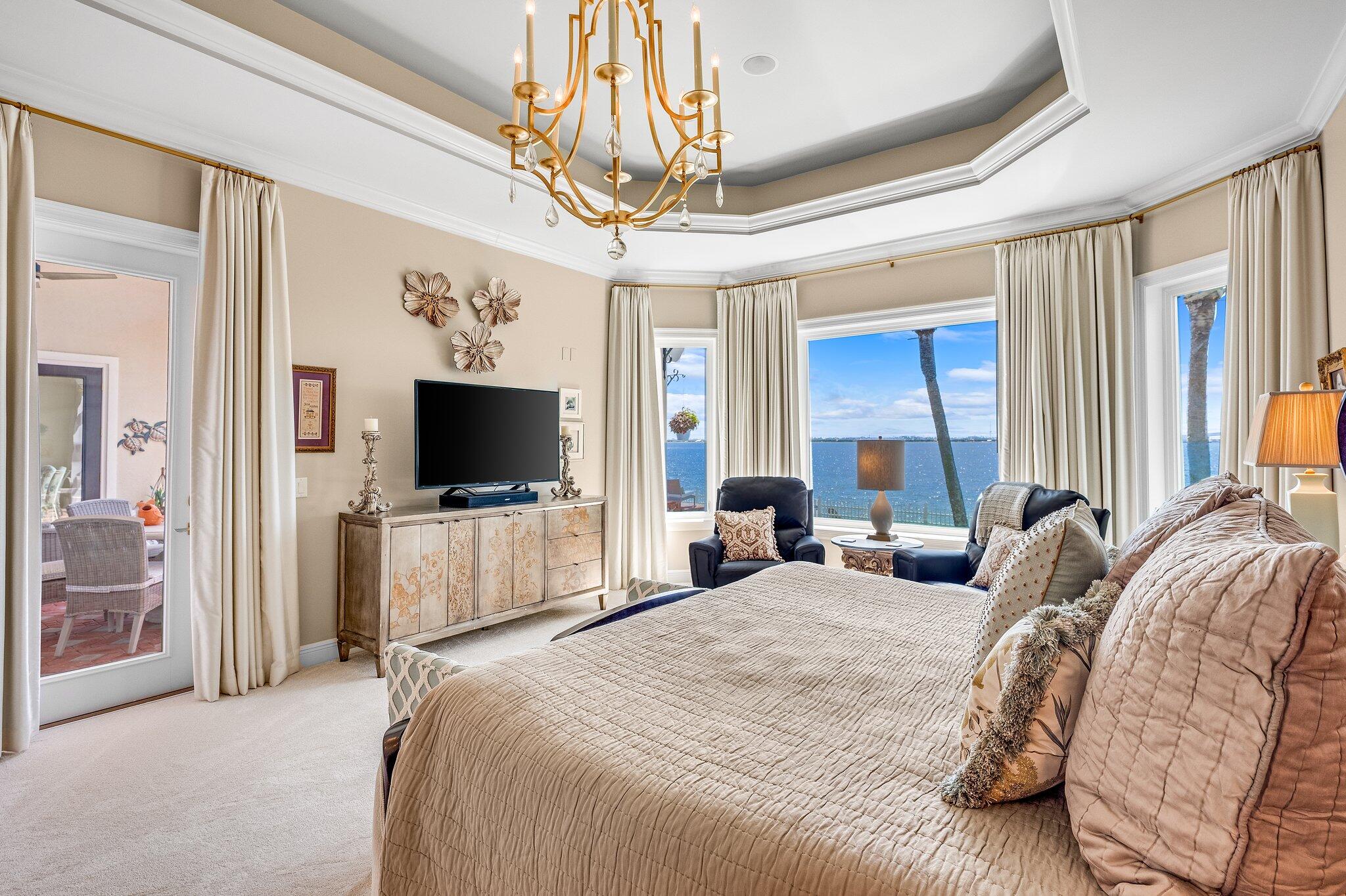 DOLPHIN BAY PH 1 - Residential