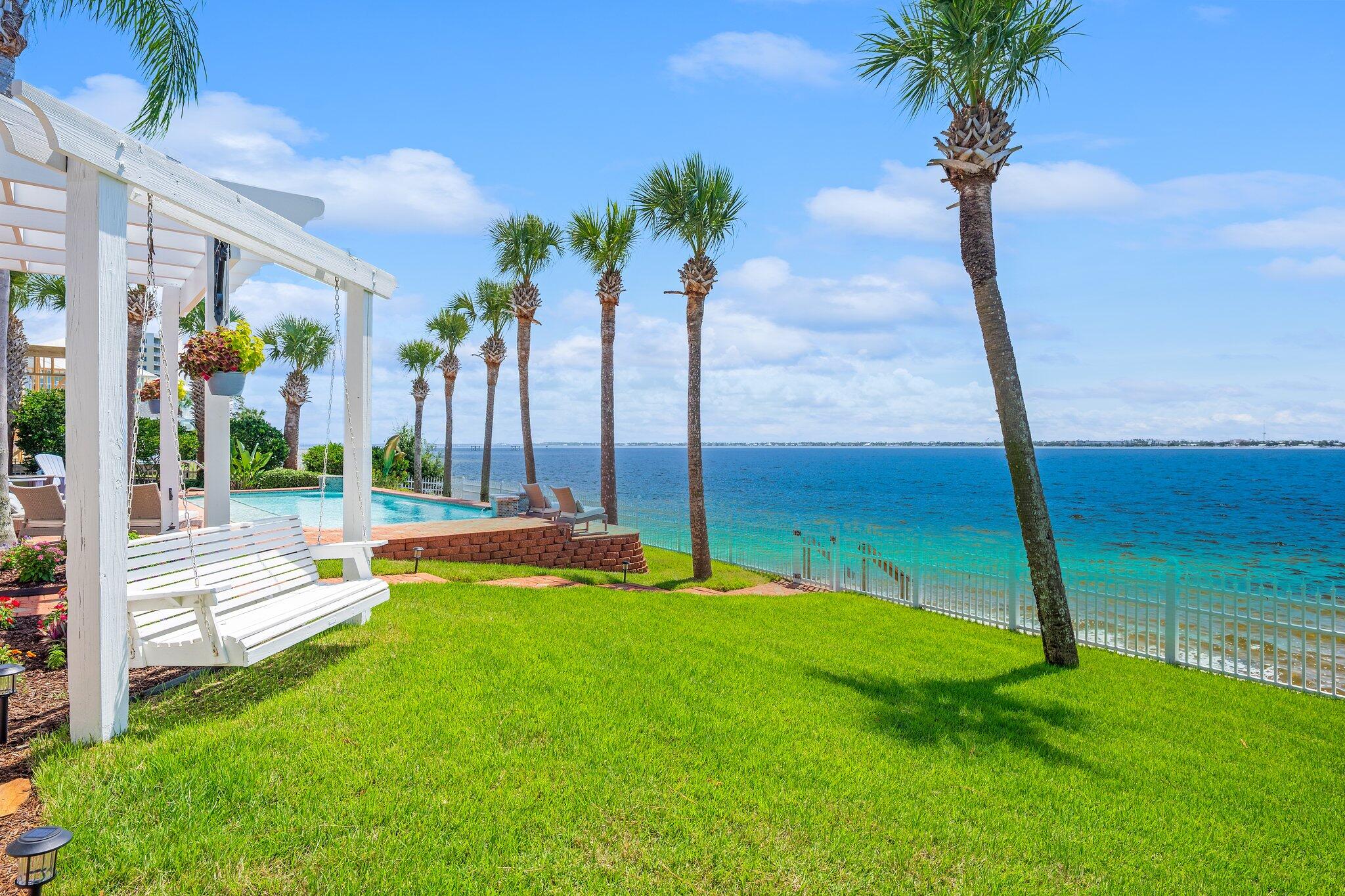 DOLPHIN BAY PH 1 - Residential