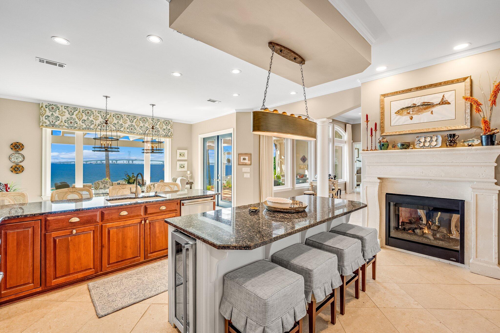 DOLPHIN BAY PH 1 - Residential