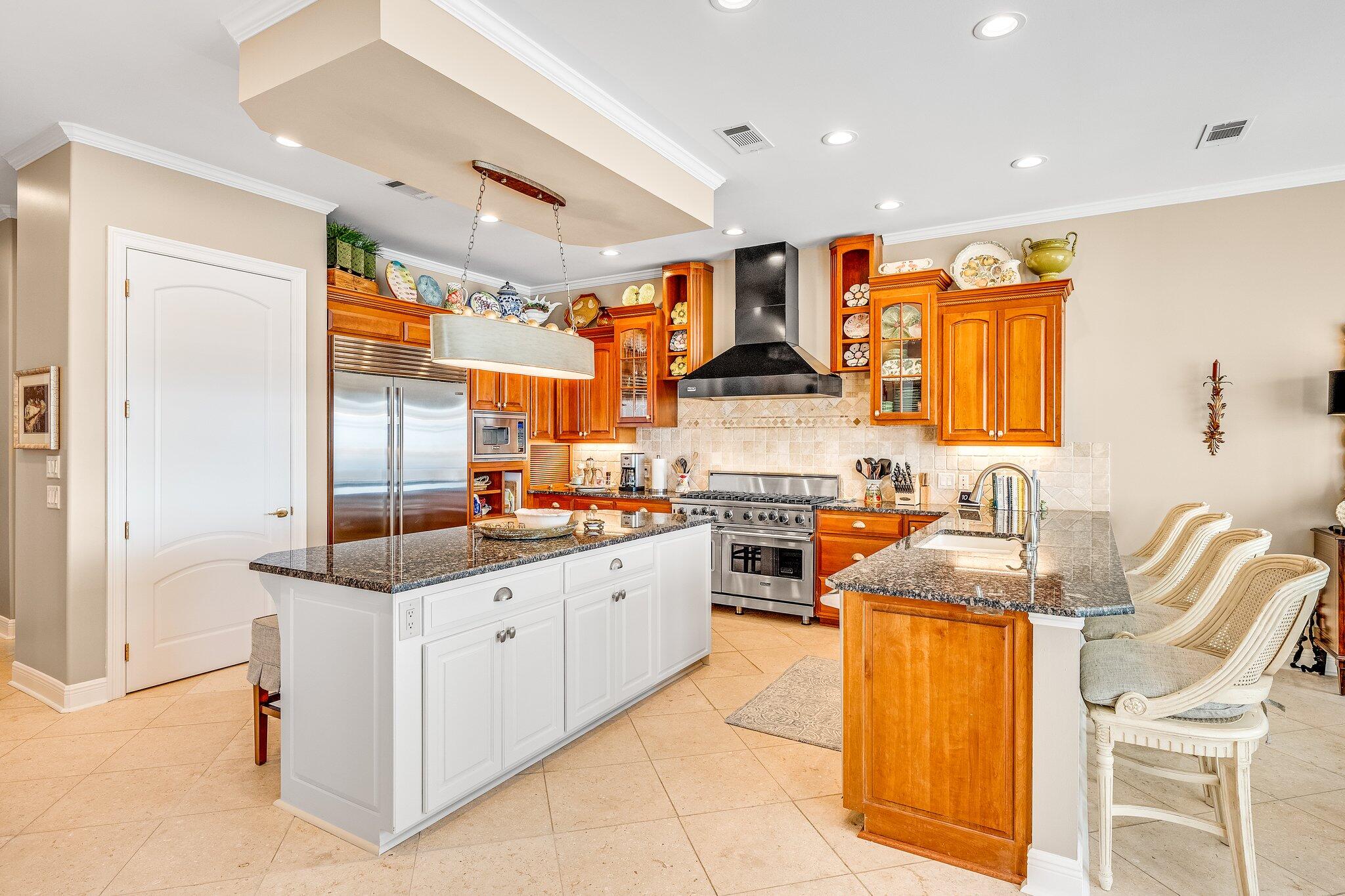 DOLPHIN BAY PH 1 - Residential