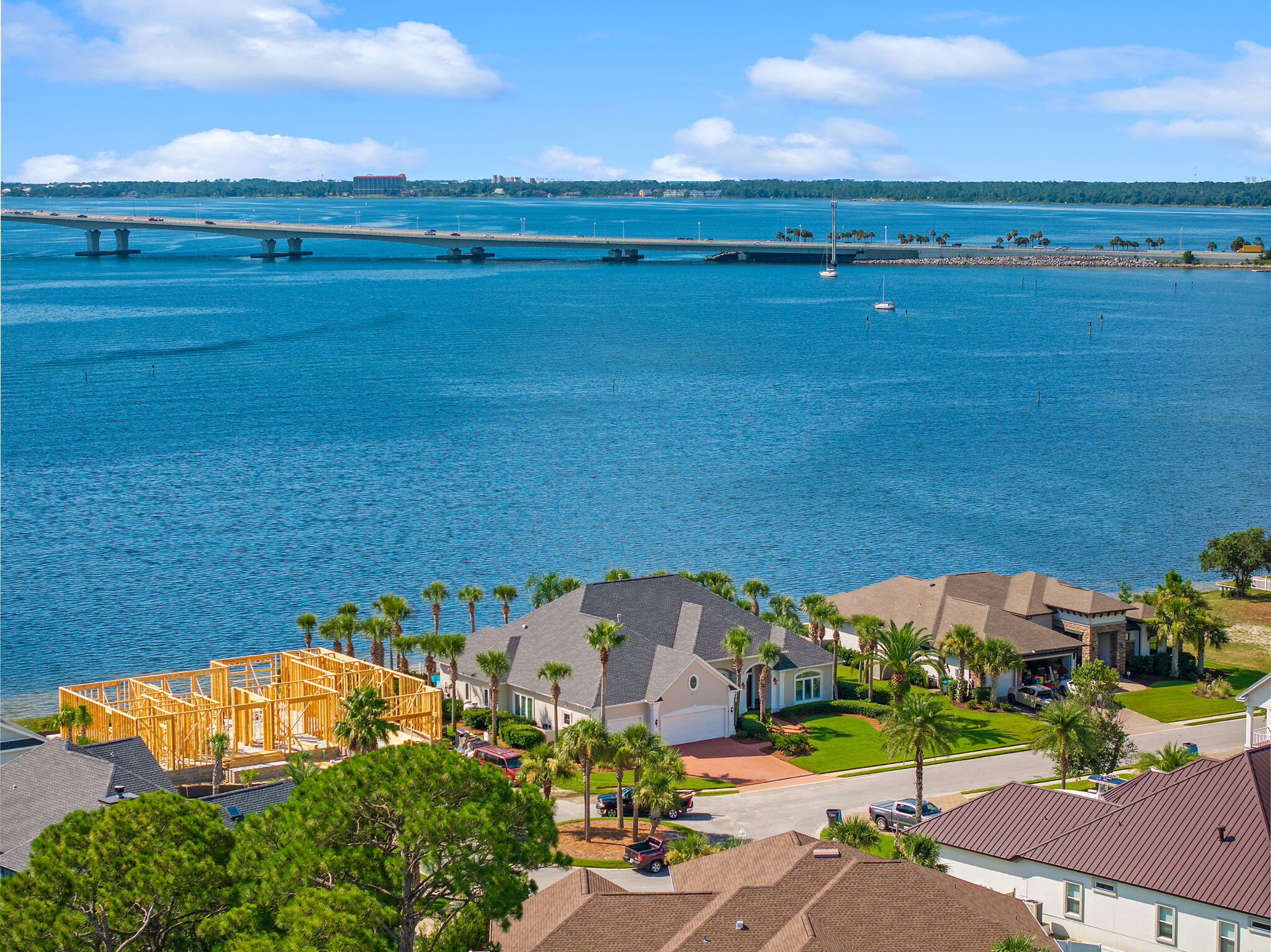 DOLPHIN BAY PH 1 - Residential