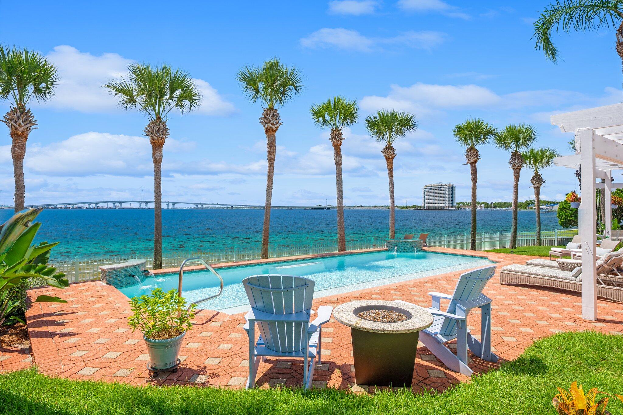 DOLPHIN BAY PH 1 - Residential