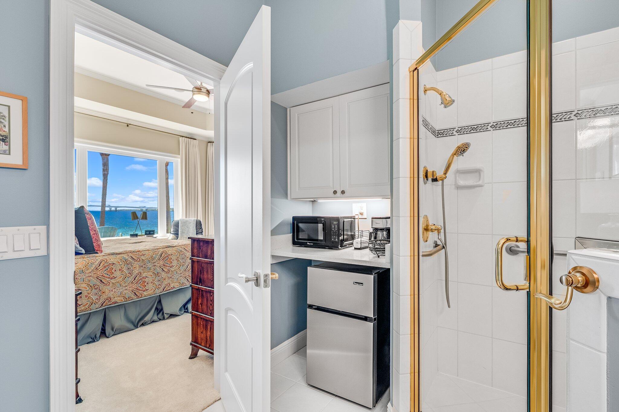 DOLPHIN BAY PH 1 - Residential