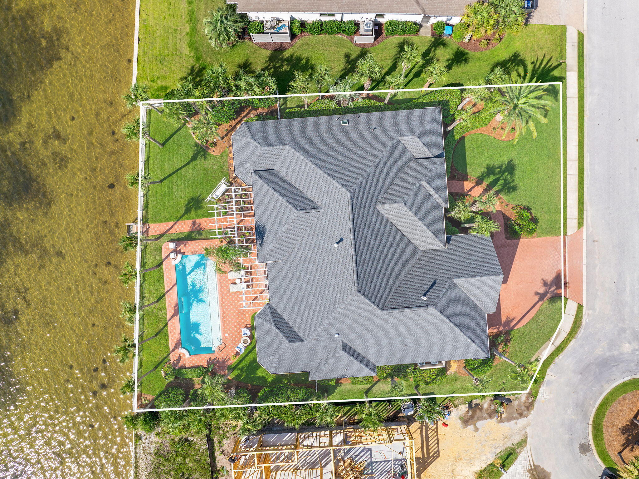 DOLPHIN BAY PH 1 - Residential