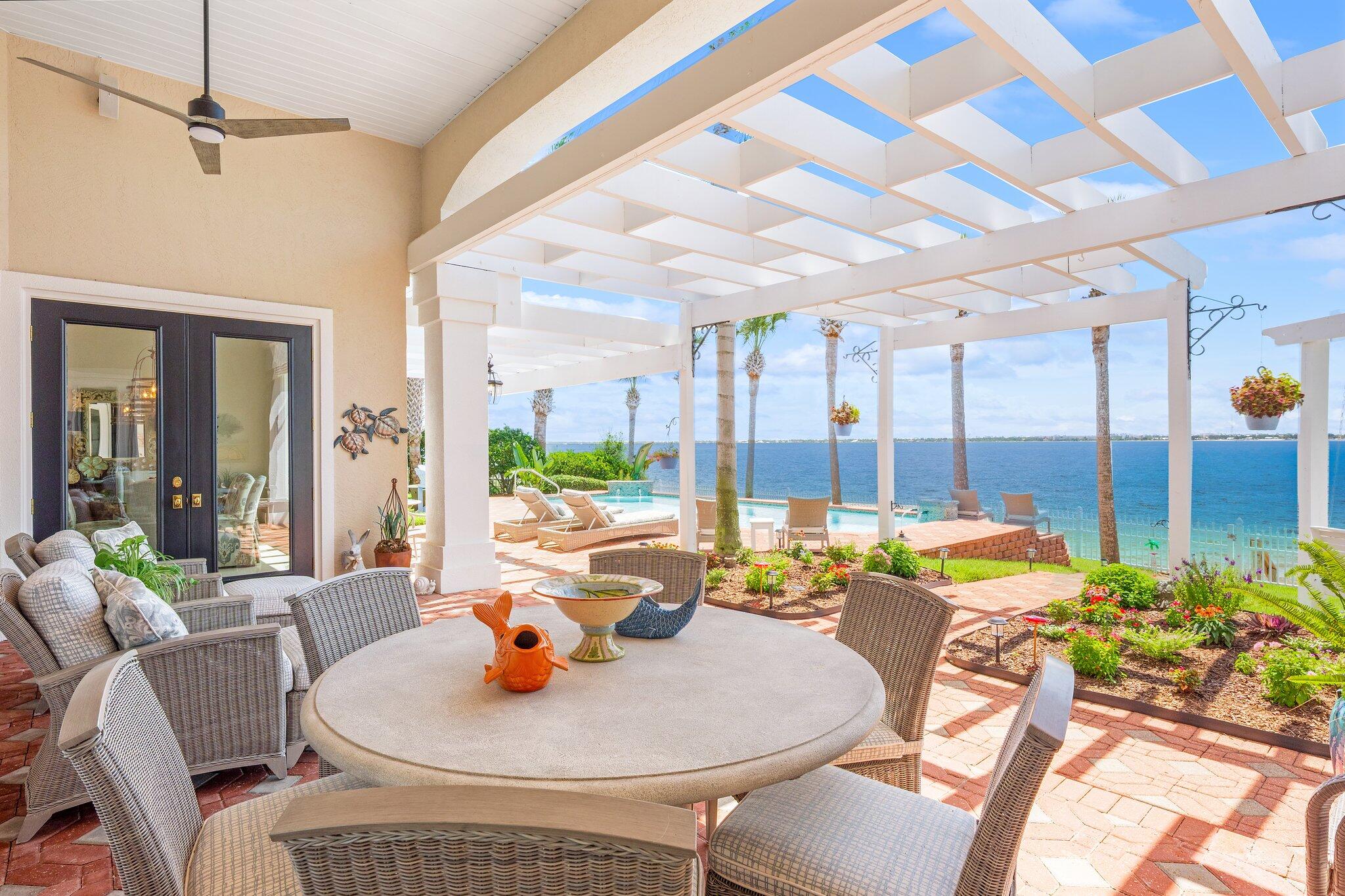 DOLPHIN BAY PH 1 - Residential