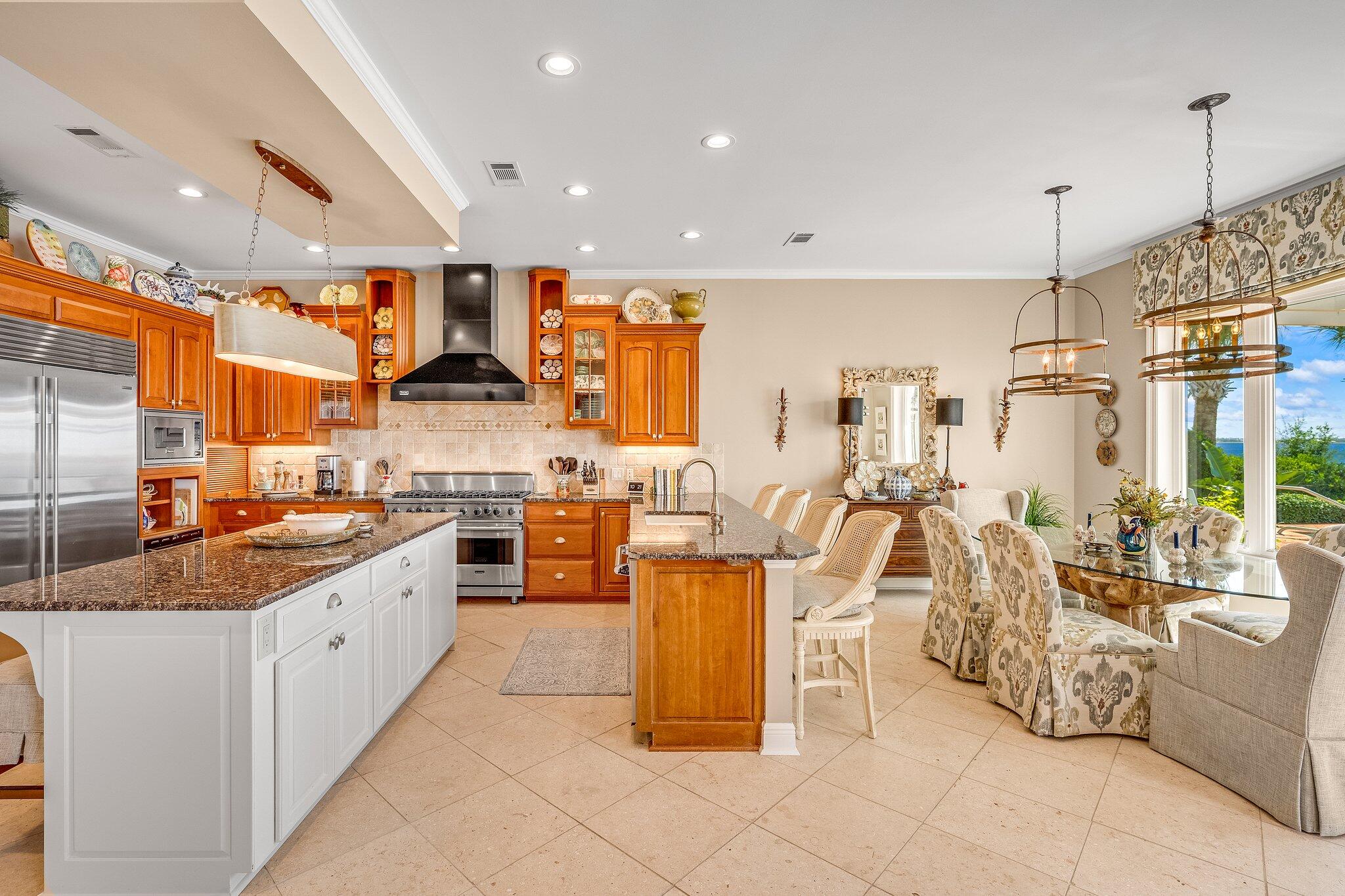 DOLPHIN BAY PH 1 - Residential