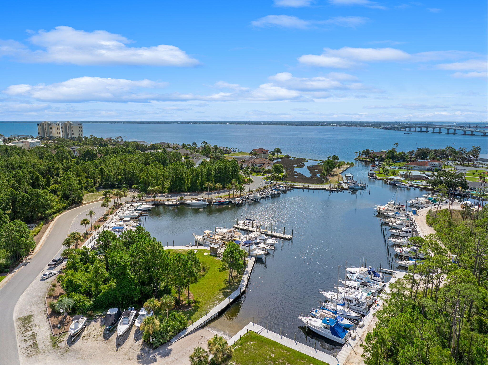 DOLPHIN BAY PH 1 - Residential