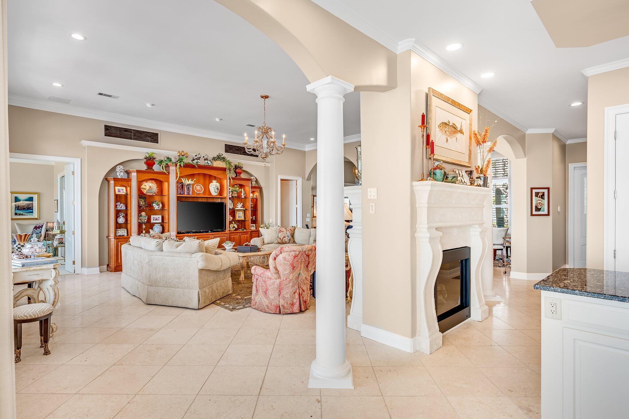 DOLPHIN BAY PH 1 - Residential