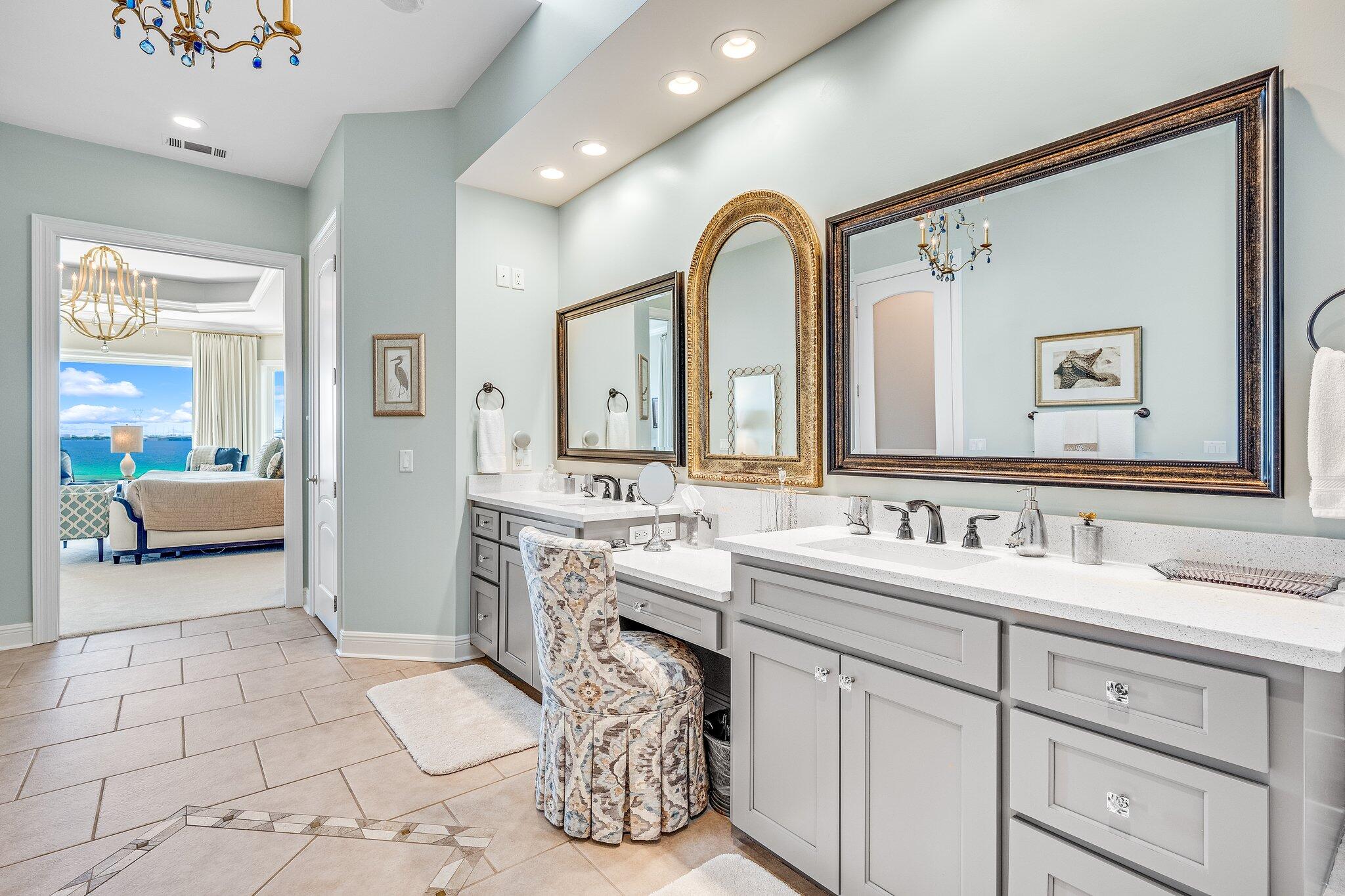 DOLPHIN BAY PH 1 - Residential