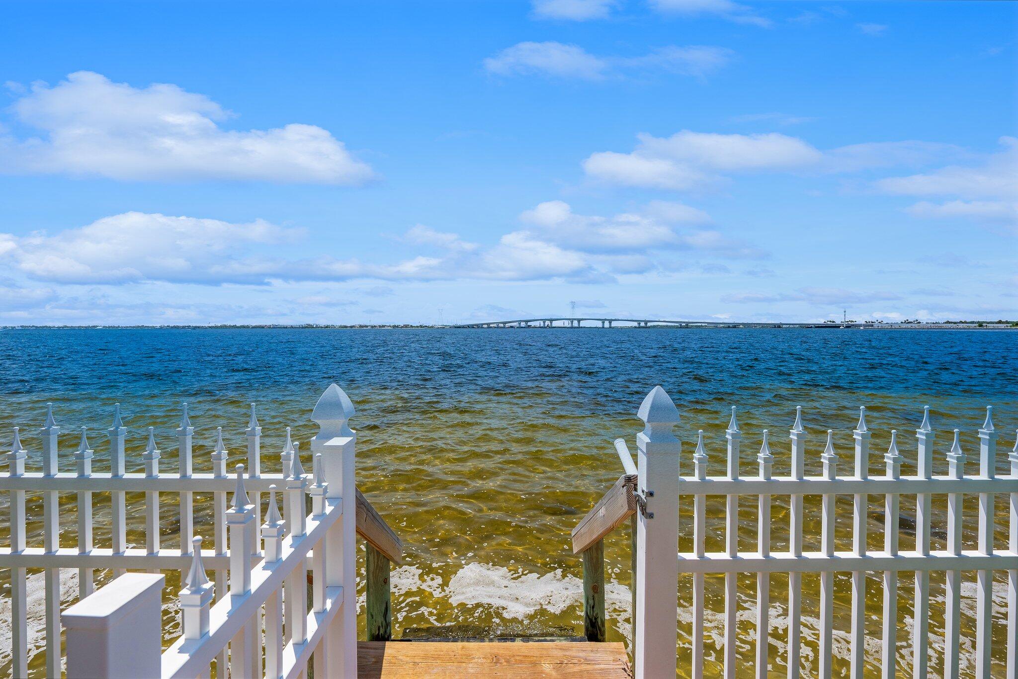 DOLPHIN BAY PH 1 - Residential