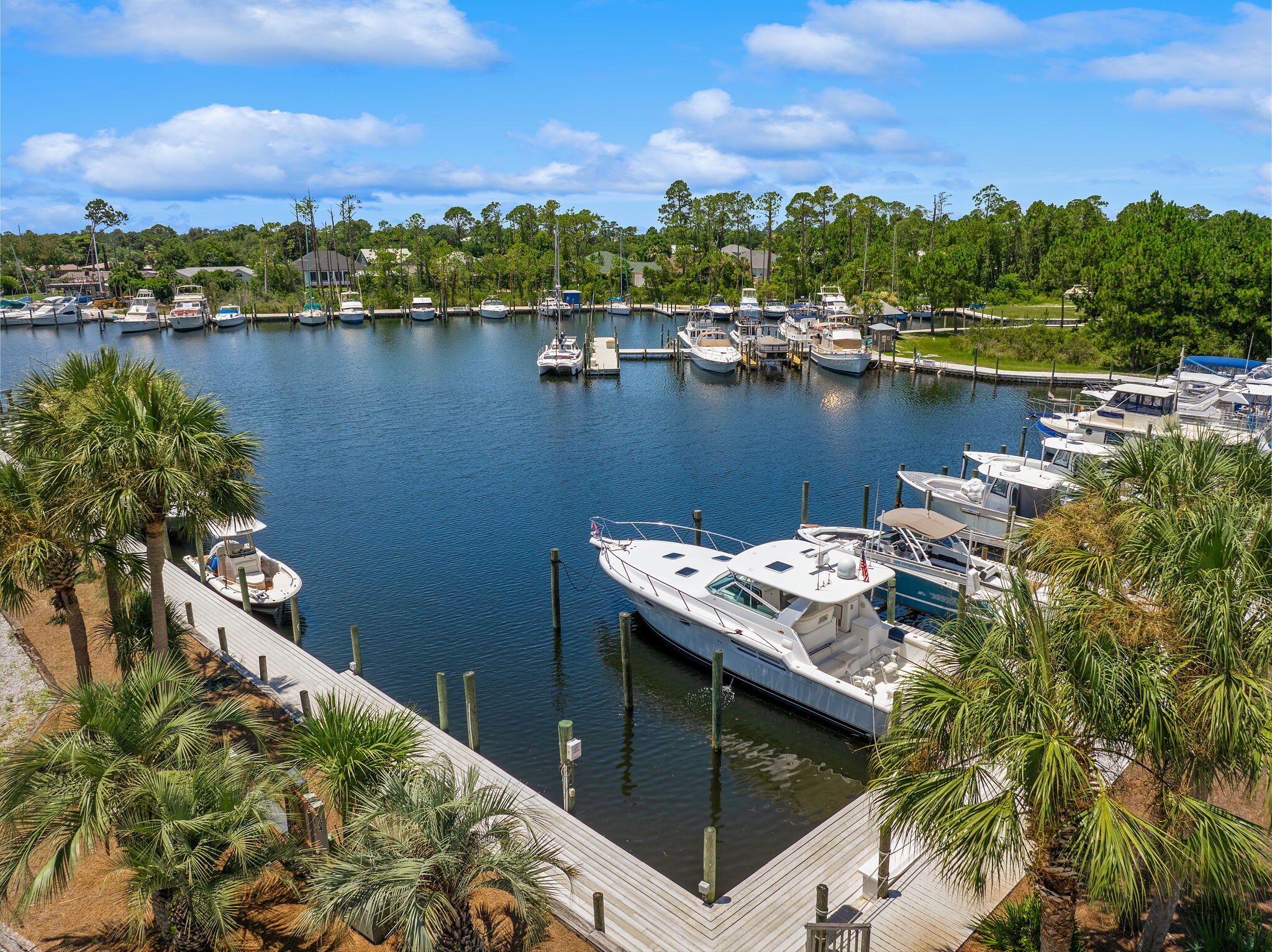 DOLPHIN BAY PH 1 - Residential