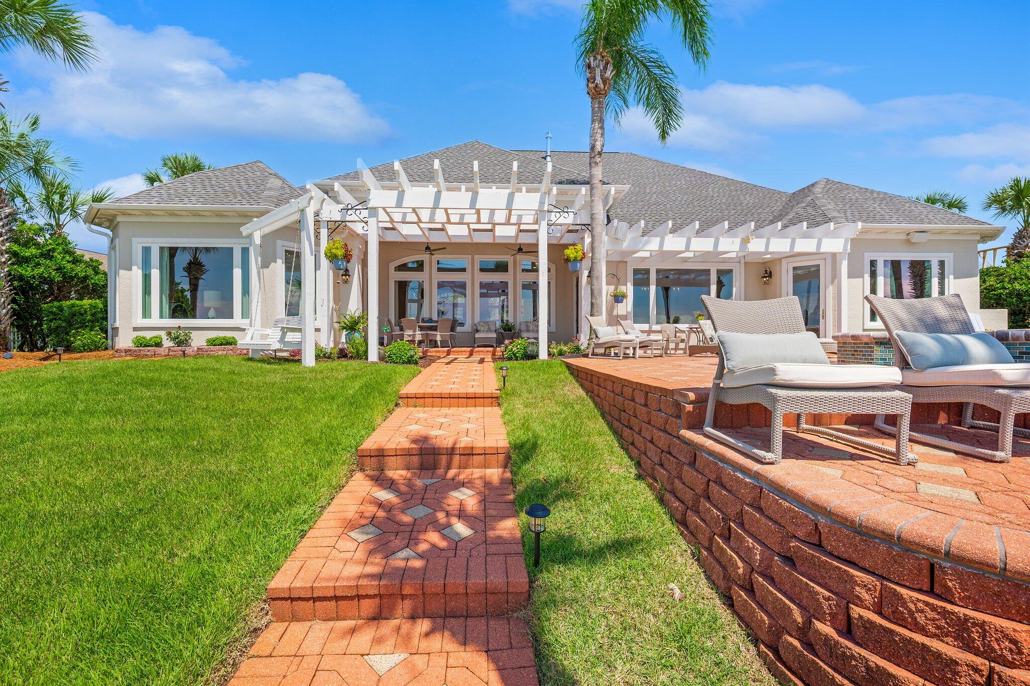 DOLPHIN BAY PH 1 - Residential