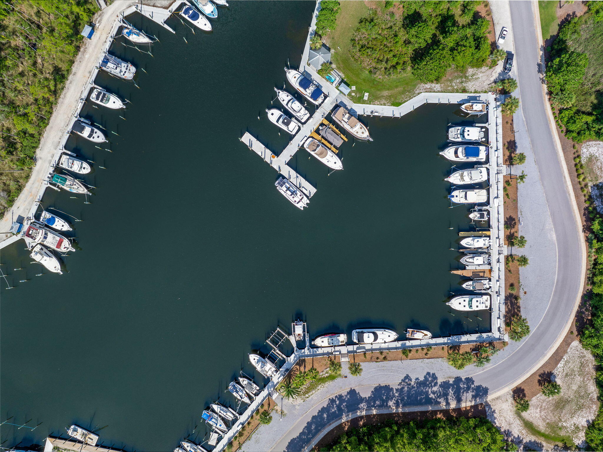 DOLPHIN BAY PH 1 - Residential