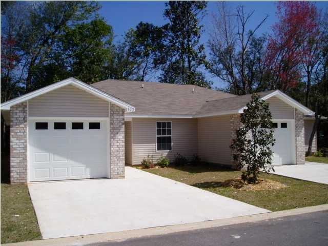 HAYLEY MARIE GARDEN HOMES - Residential Lease