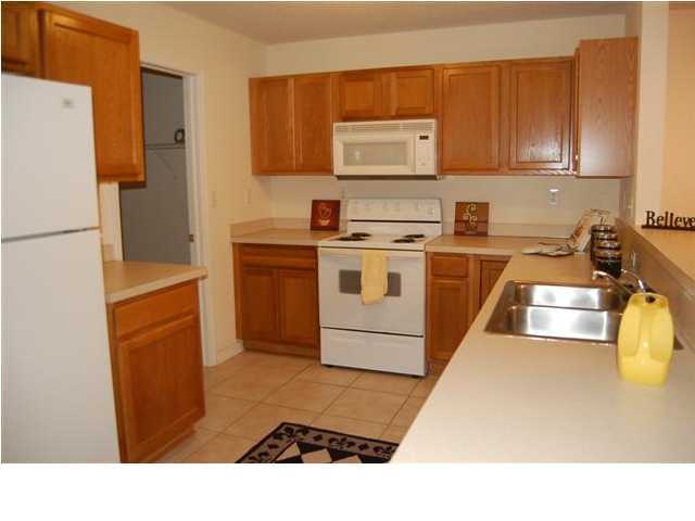 HAYLEY MARIE GARDEN HOMES - Residential Lease