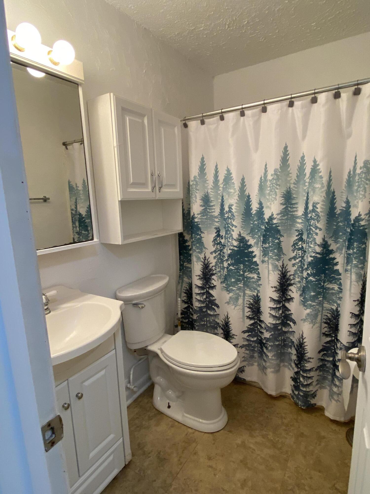 METES & BOUNDS - Residential Lease