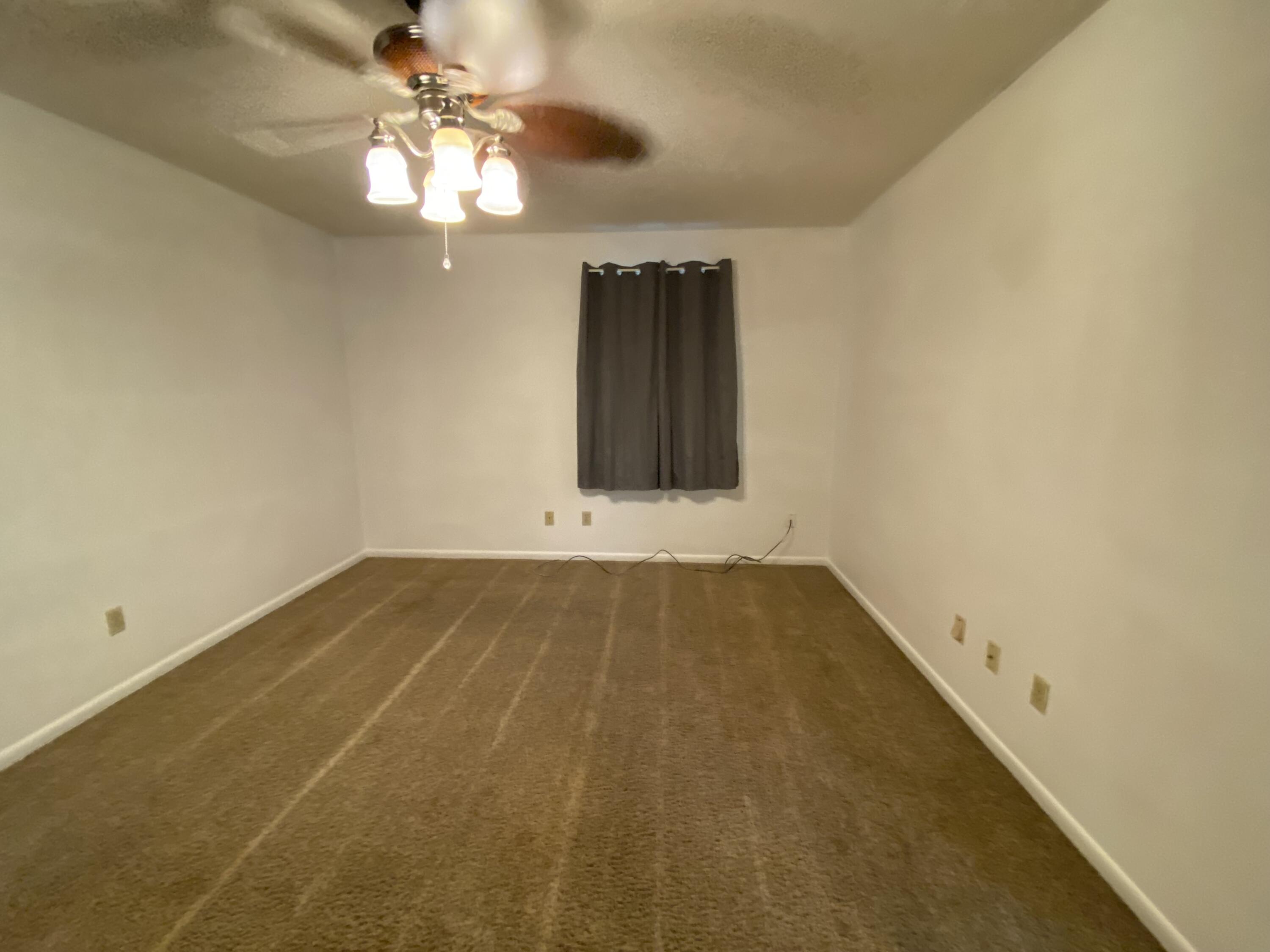 METES & BOUNDS - Residential Lease