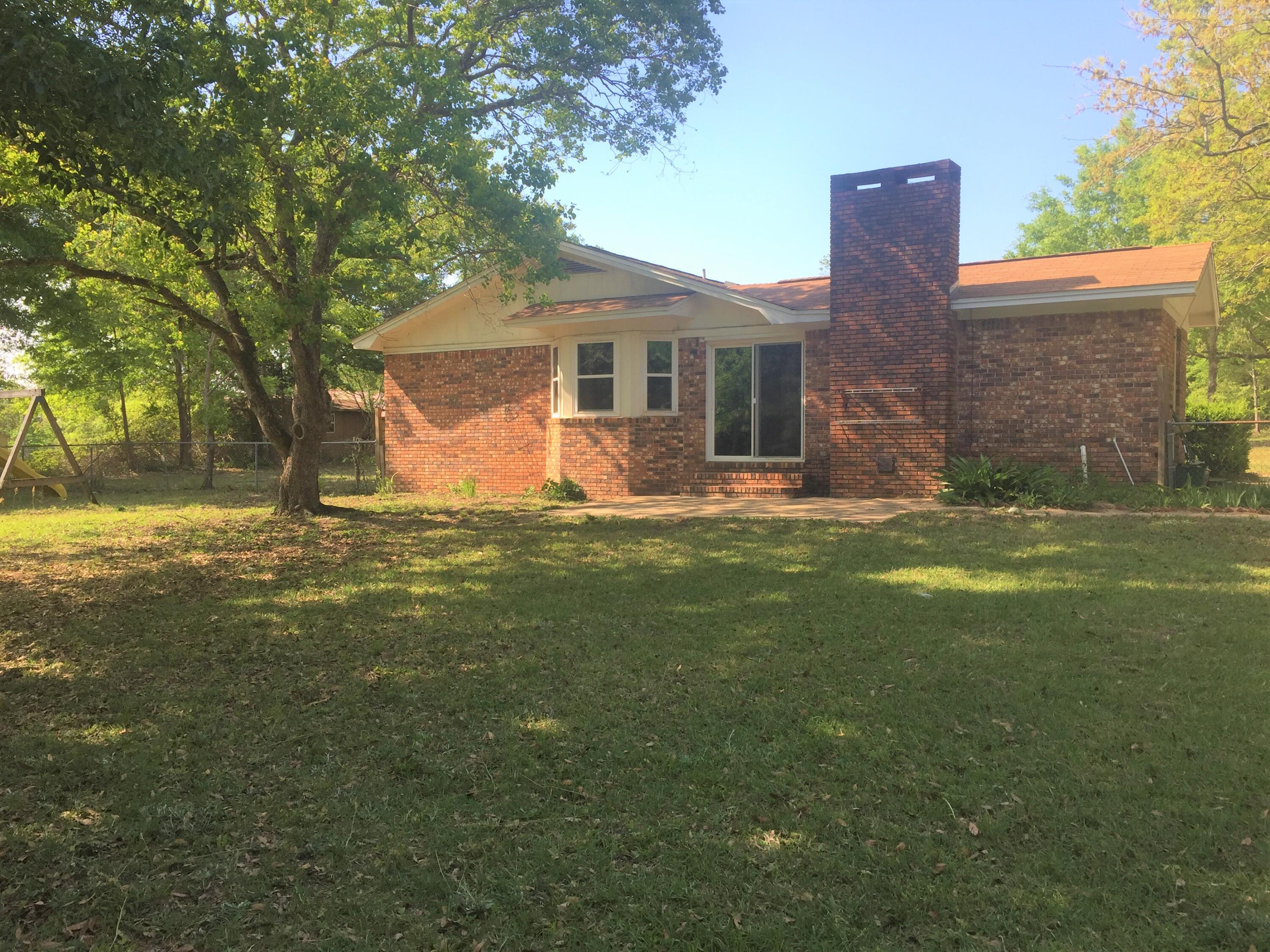 METES & BOUNDS - Residential Lease
