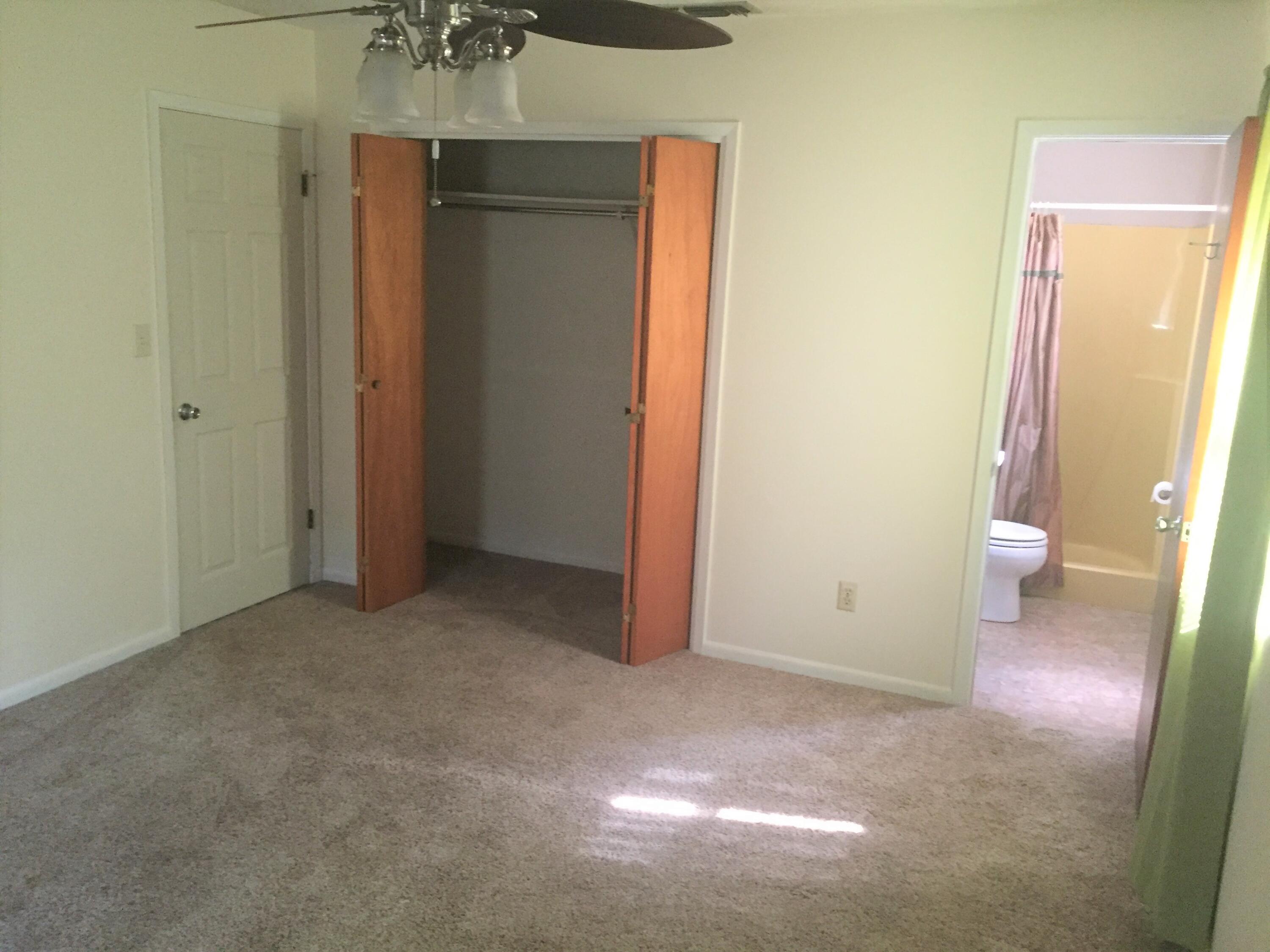 METES & BOUNDS - Residential Lease