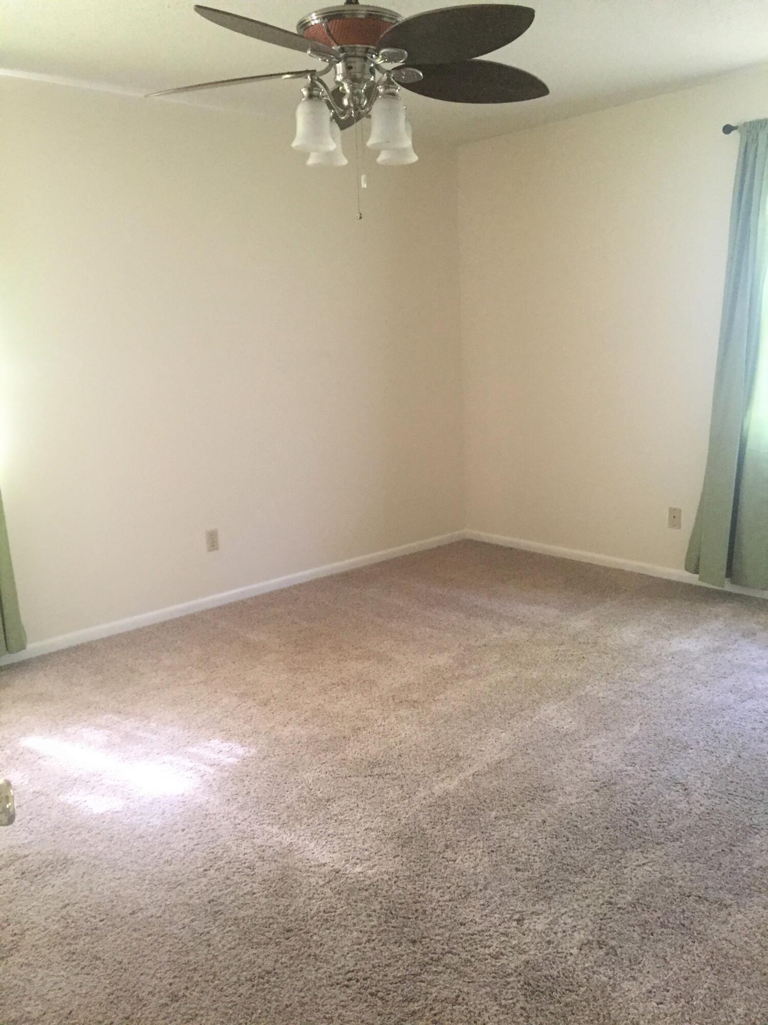 METES & BOUNDS - Residential Lease