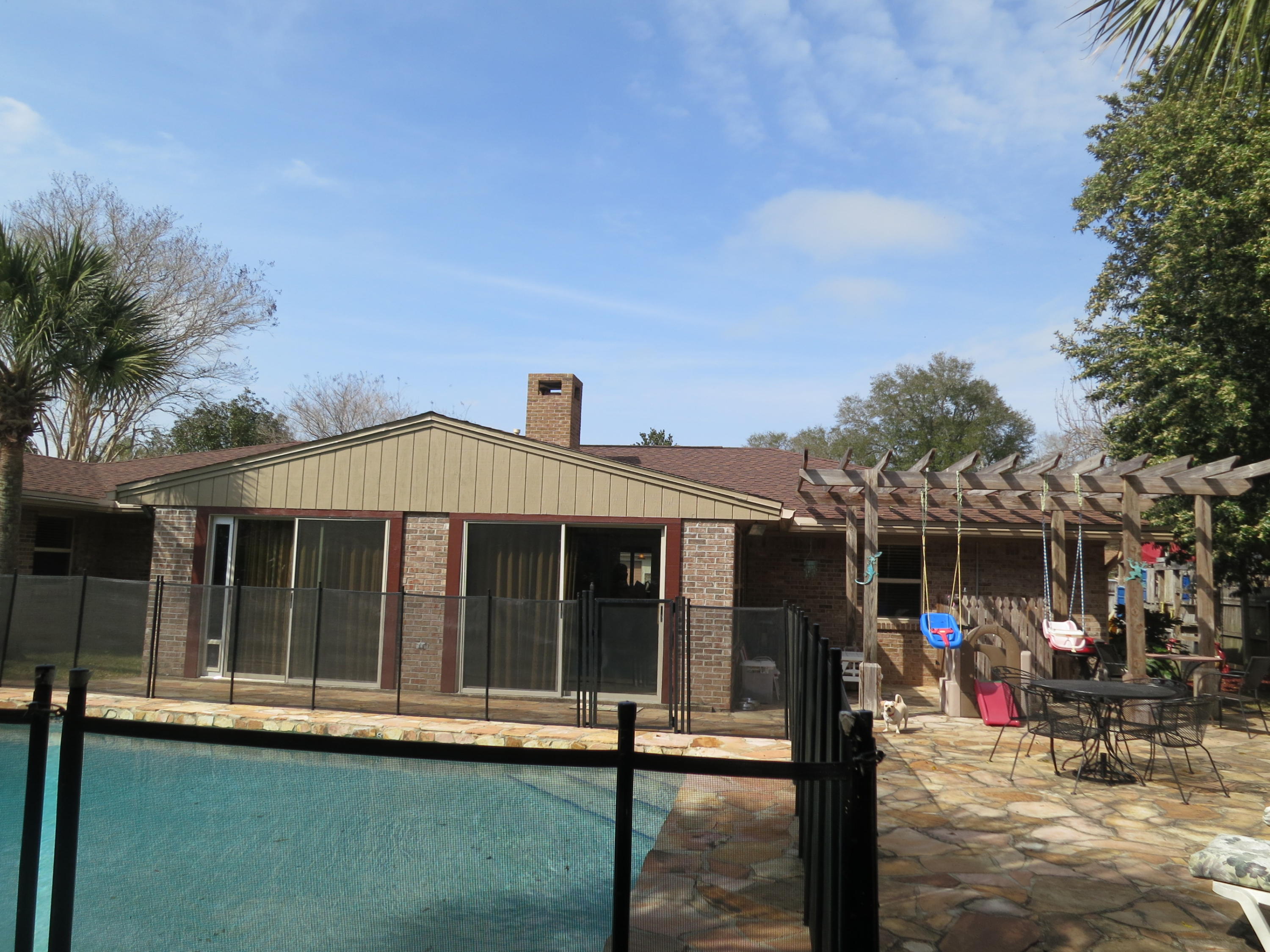 Poquito Bayou - Residential