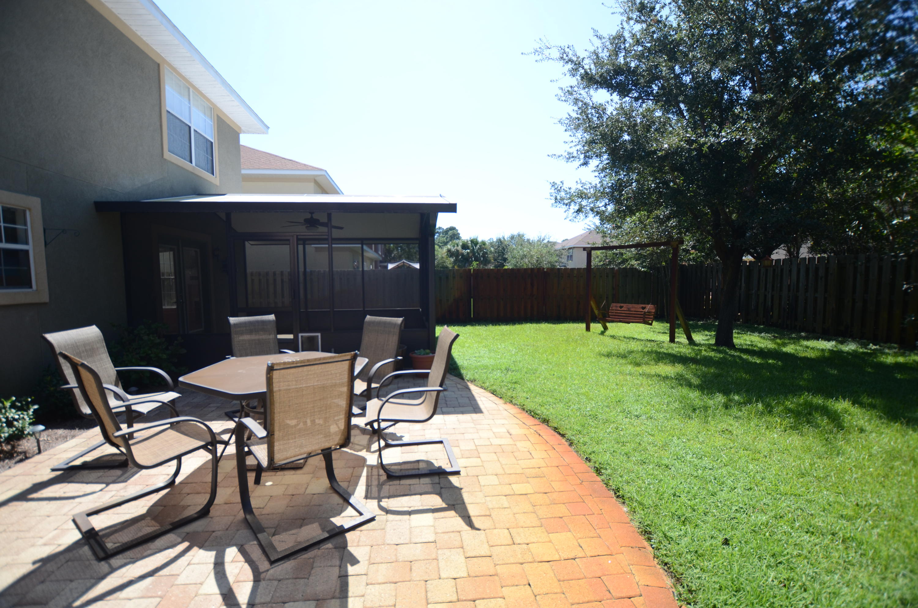 DRIFTWOOD ESTATES - Residential Lease