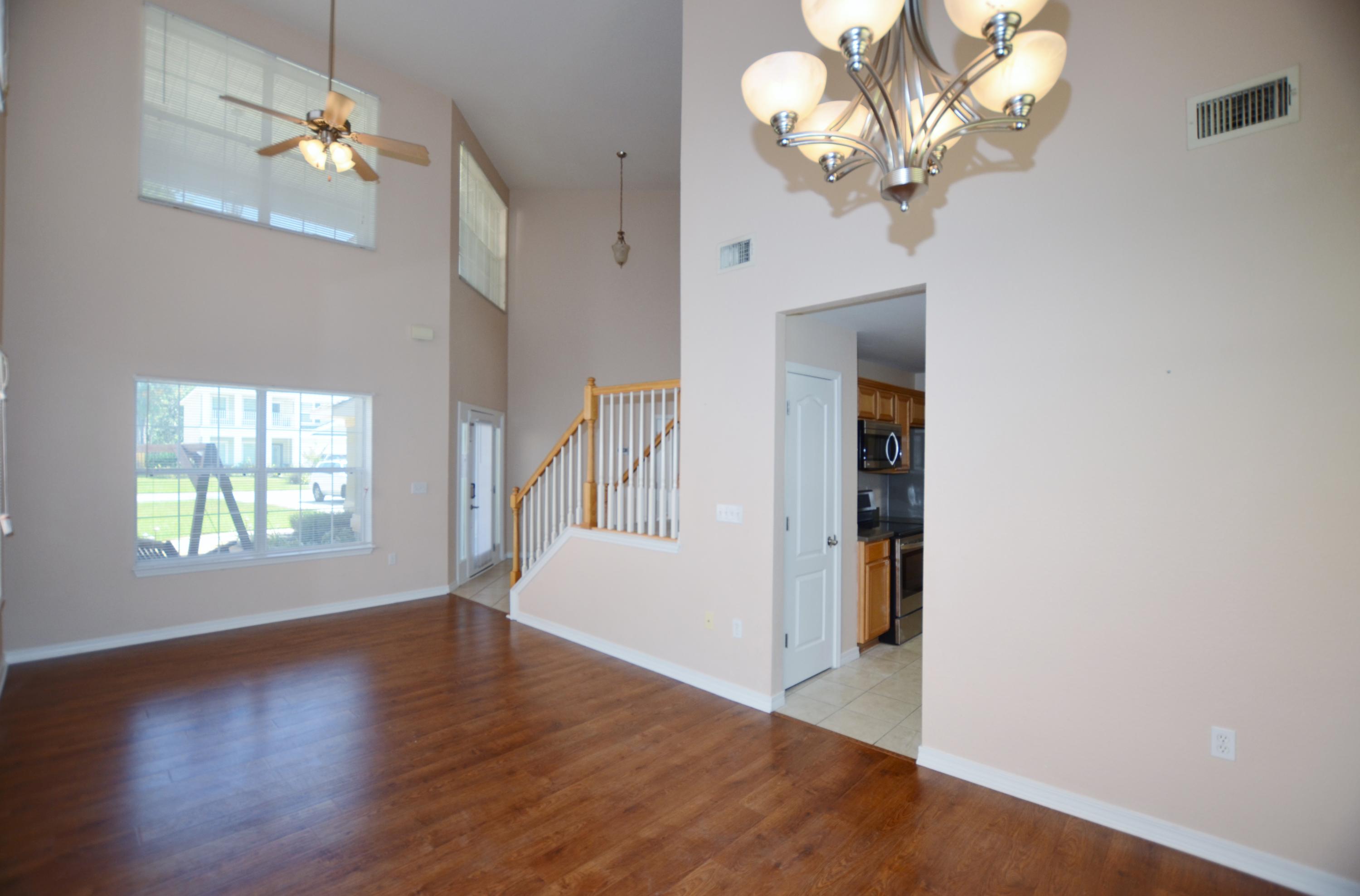 DRIFTWOOD ESTATES - Residential Lease