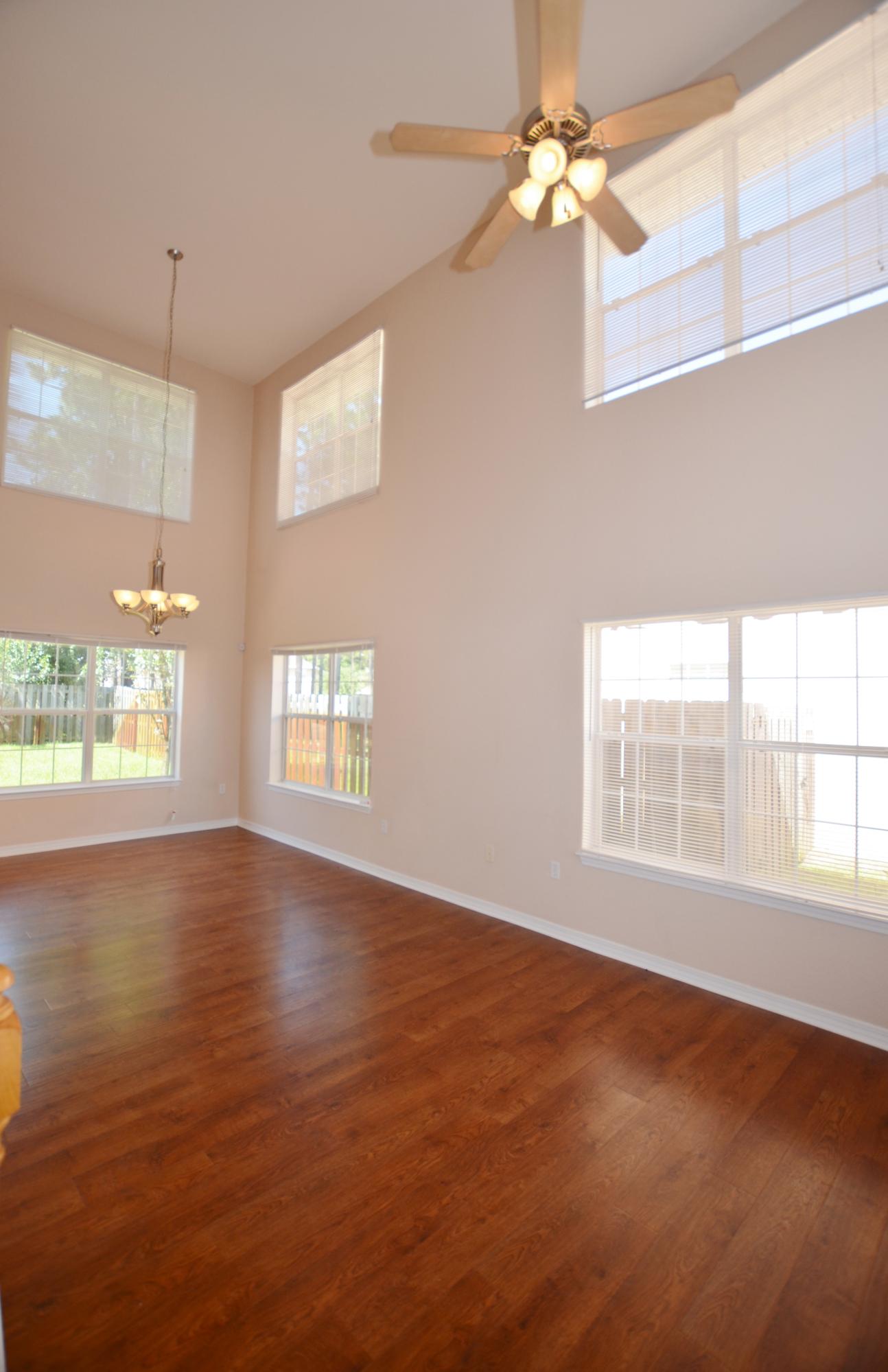 DRIFTWOOD ESTATES - Residential Lease