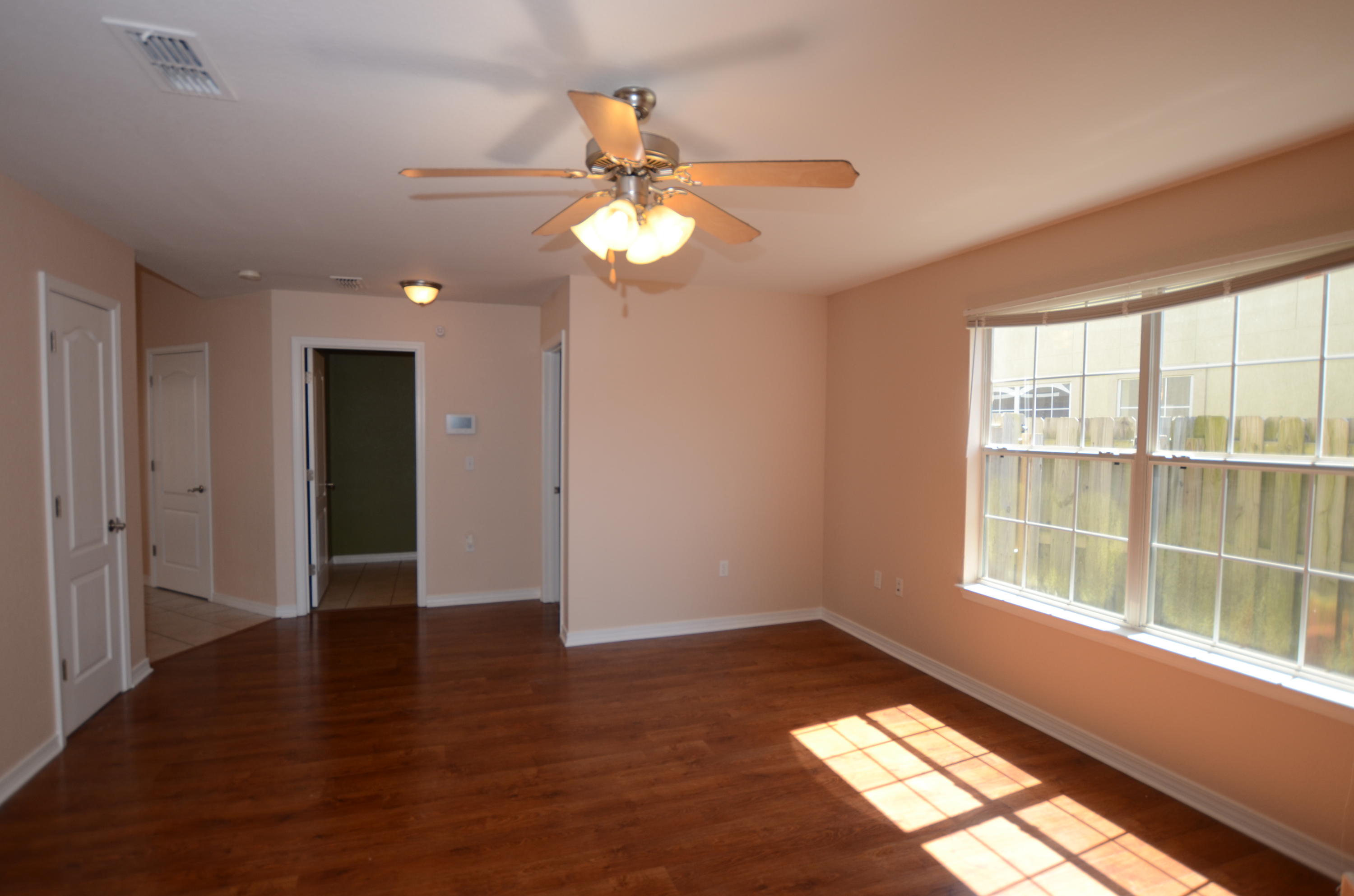 DRIFTWOOD ESTATES - Residential Lease