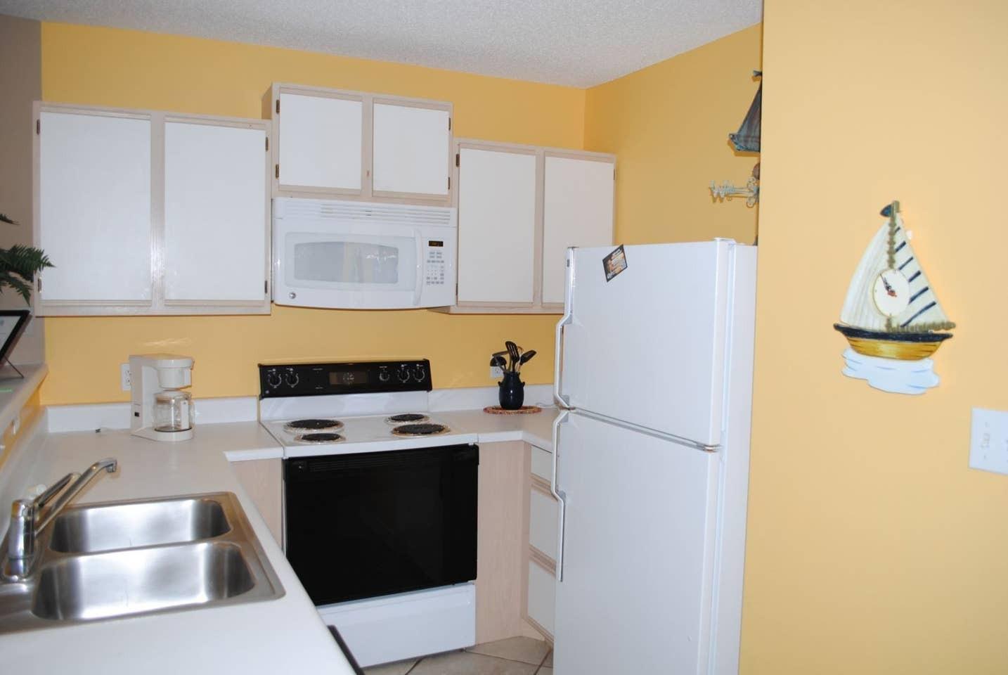 MARAVILLA CONDO 2 - Residential