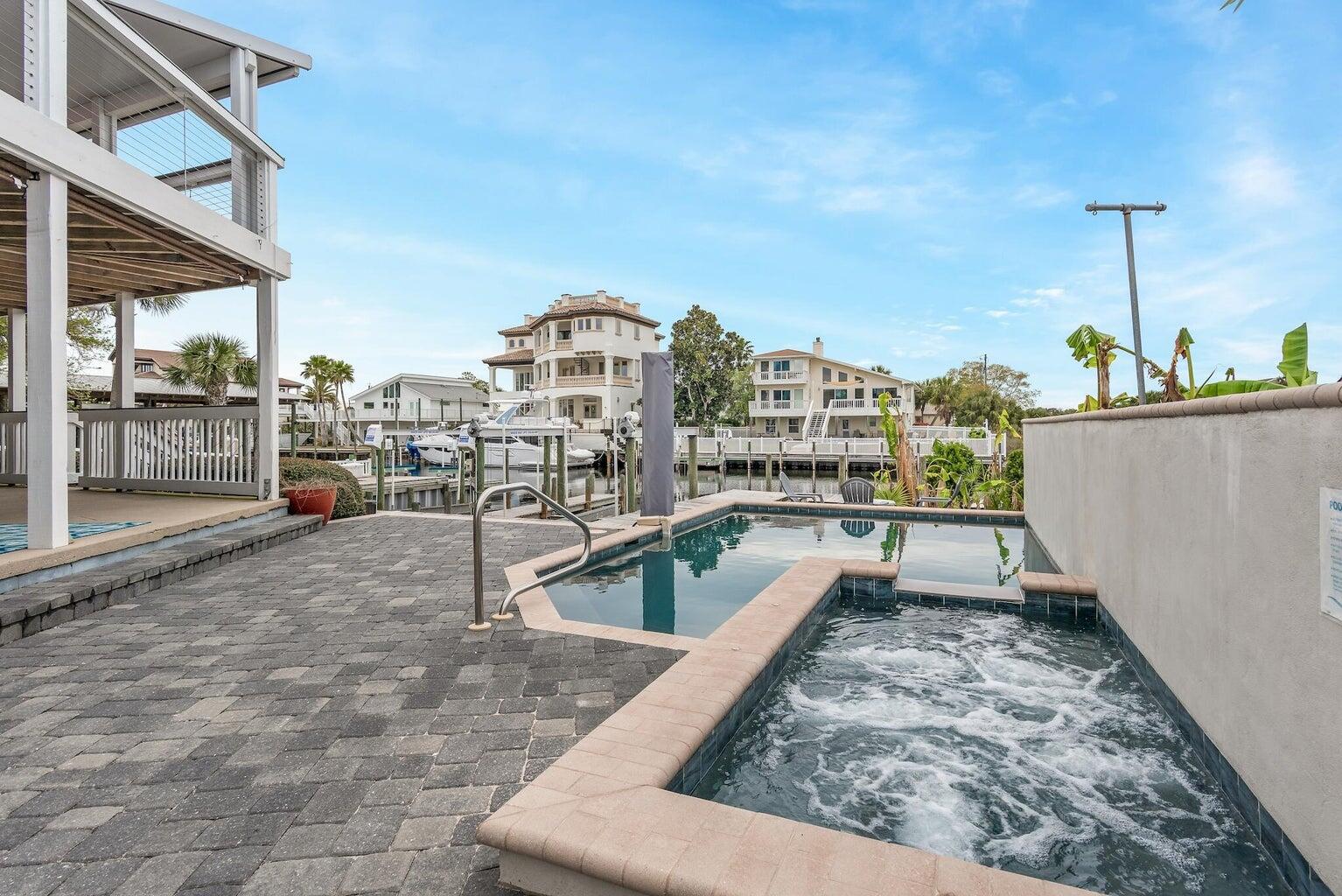 Holiday Isle - Residential