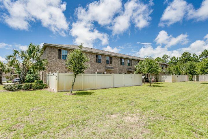 RESERVE POINT - Residential Lease