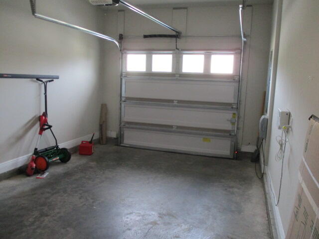 RESERVE POINT - Residential Lease