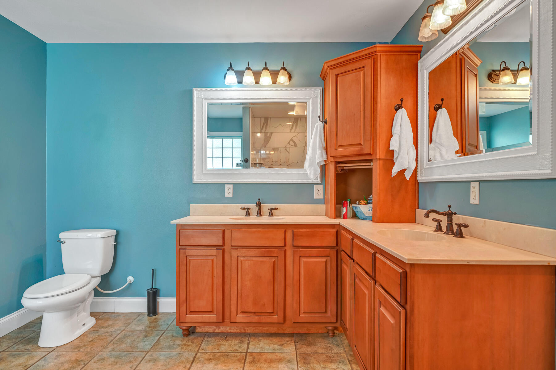 BAKER HEIGHTS - Residential