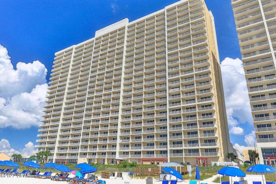 MAJESTIC BEACH TOWERS I - Residential