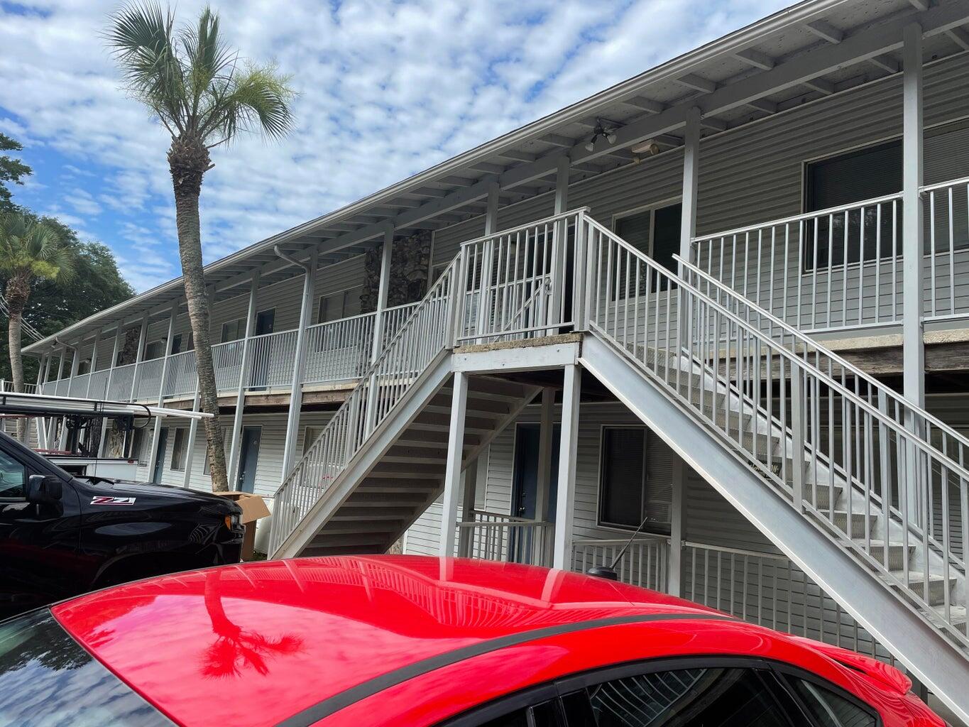 COLLEGE PARK CONDO - Residential Lease