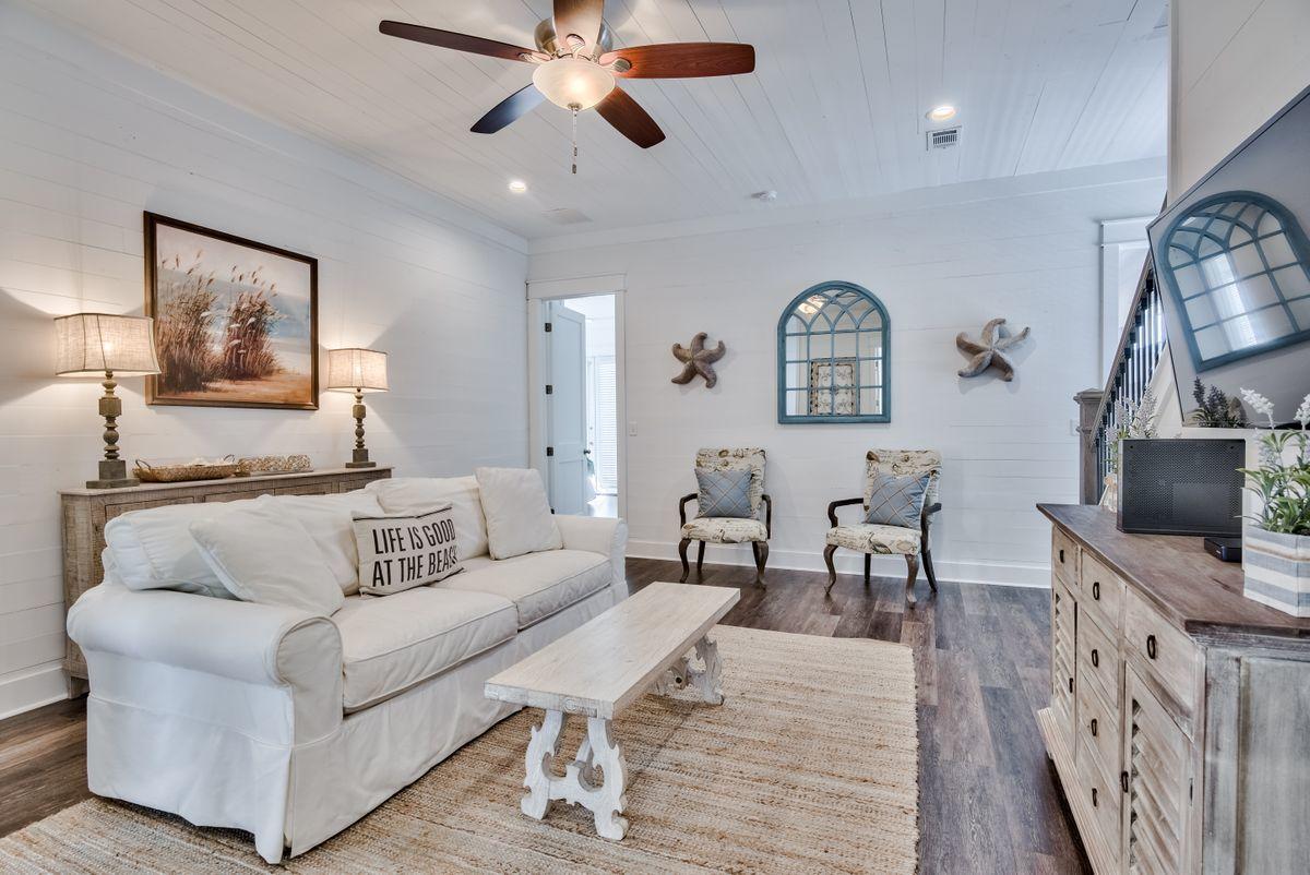 CRYSTAL BEACH - Residential