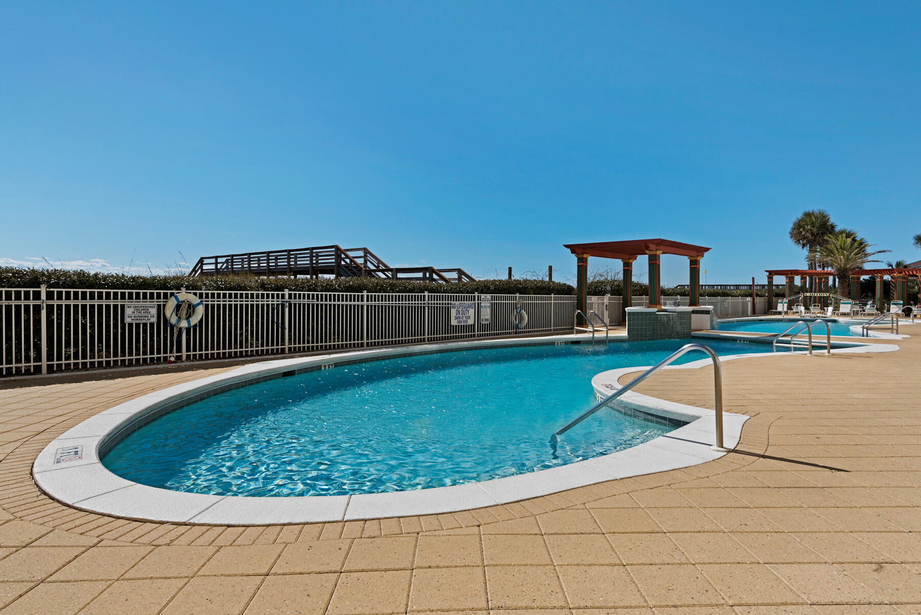 PEARL OF NAVARRE (THE) - Residential