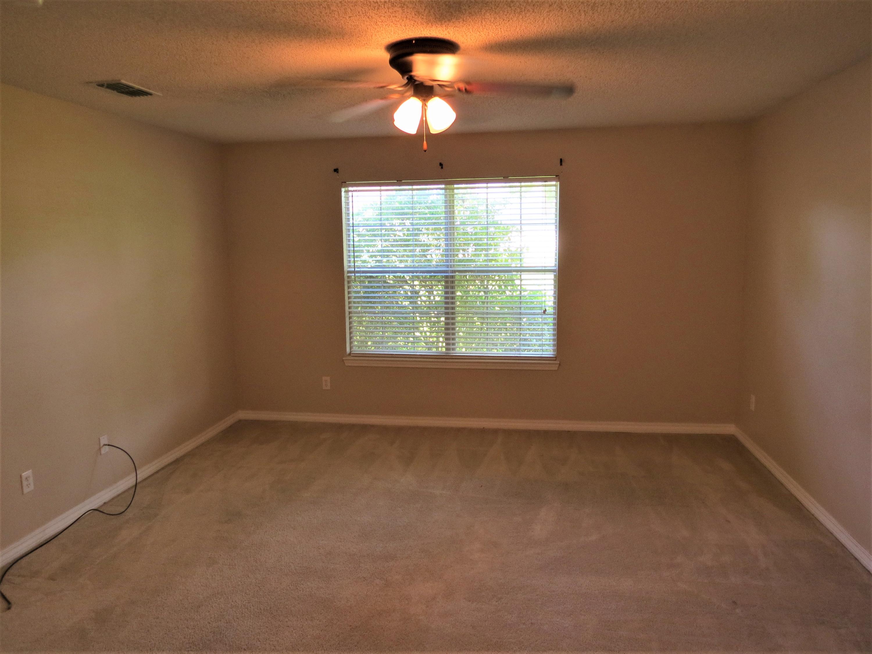 NORTHVIEW ESTATES 5TH ADDN - Residential