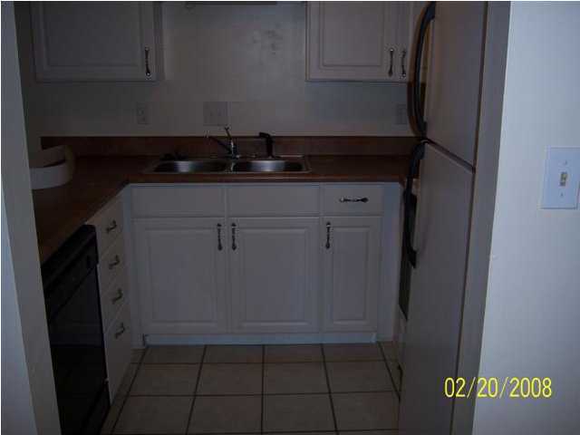 FOUNTAINHEAD CONDO - Residential Lease