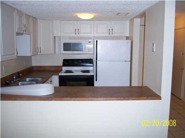 FOUNTAINHEAD CONDO - Residential Lease