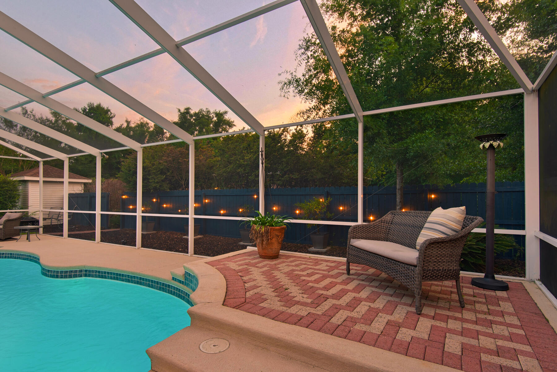RAINTREE - Residential