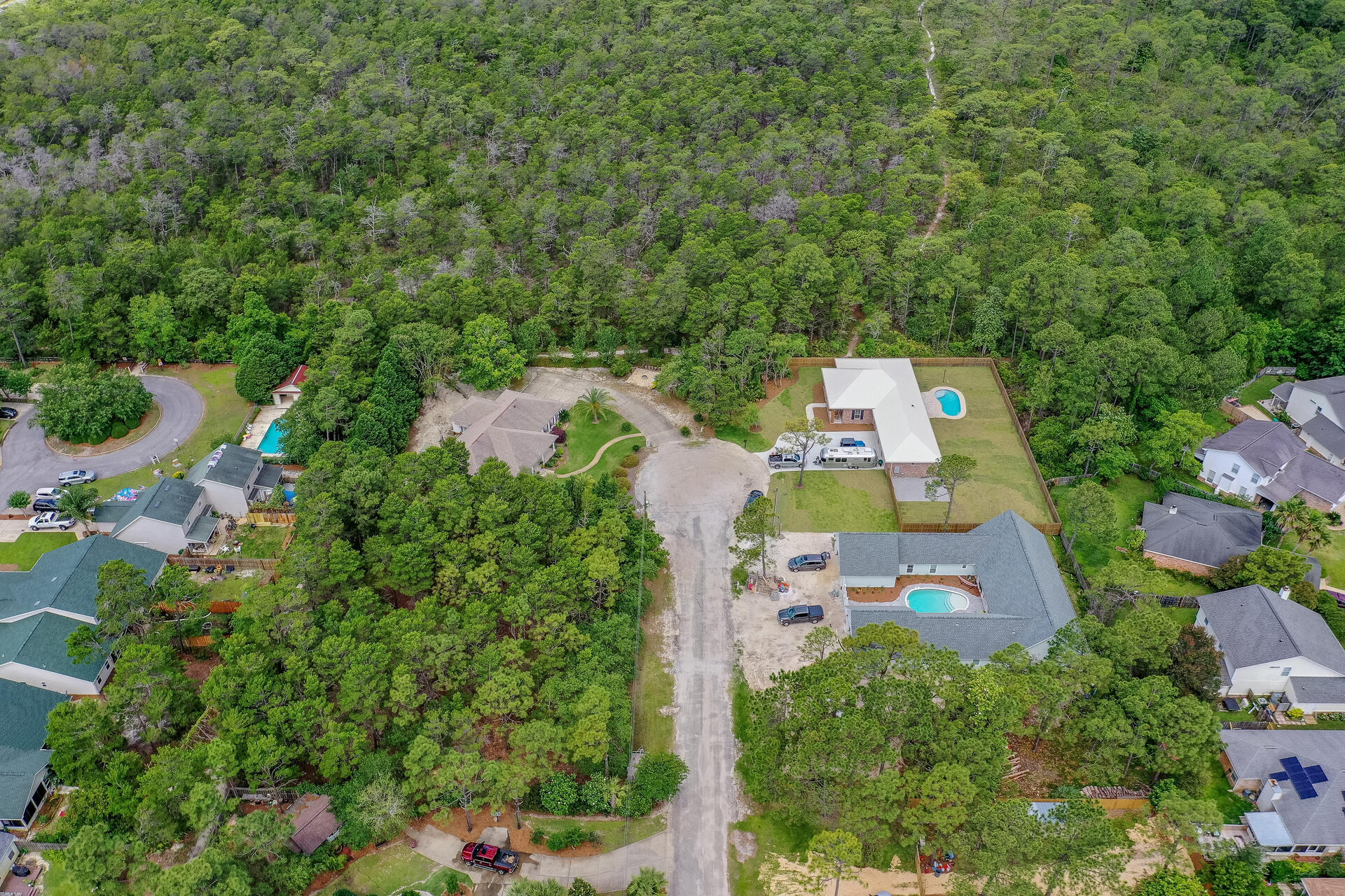 SUGAR ESTATES - Land