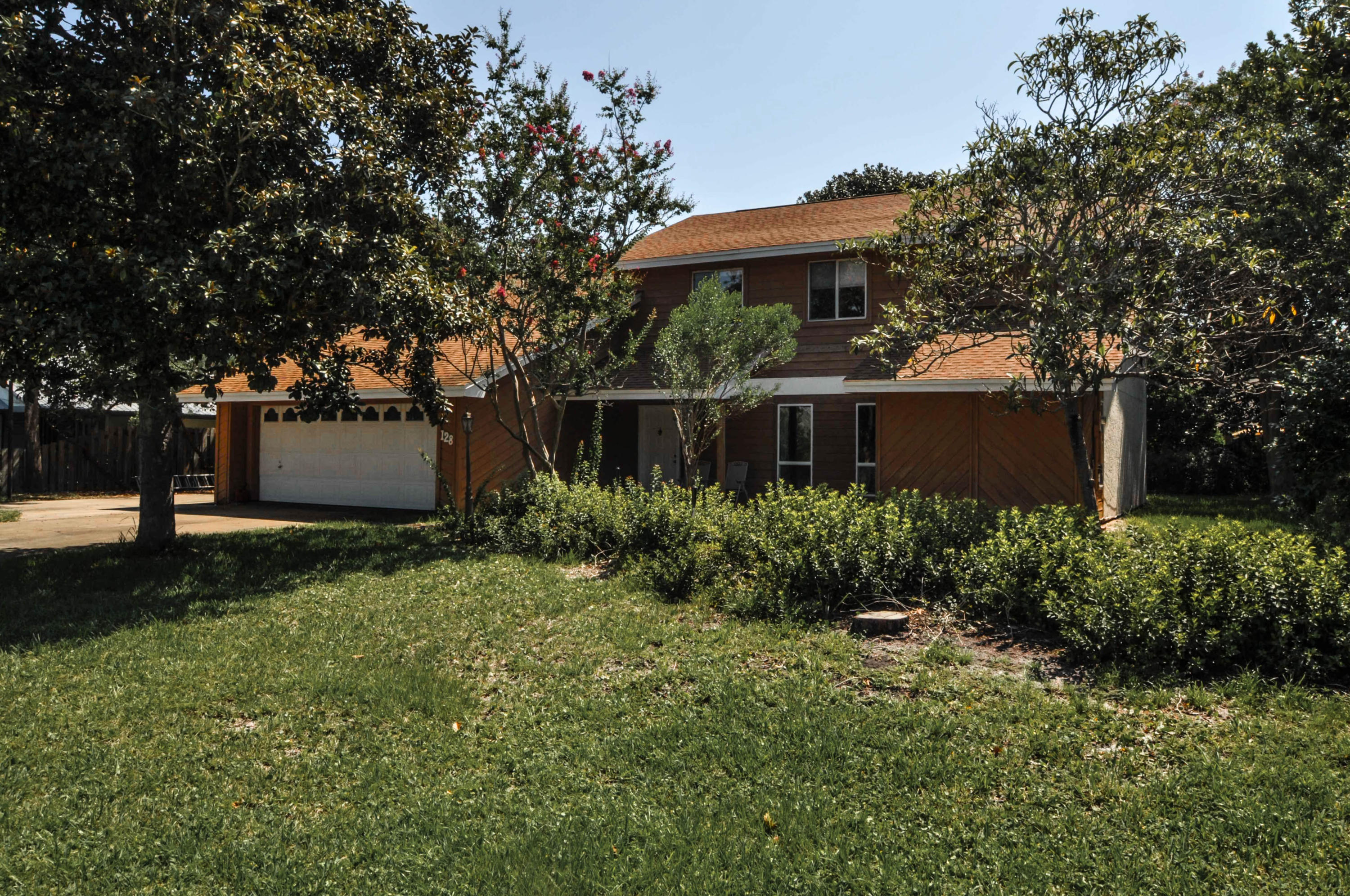 Grand Lagoon Shores - Residential
