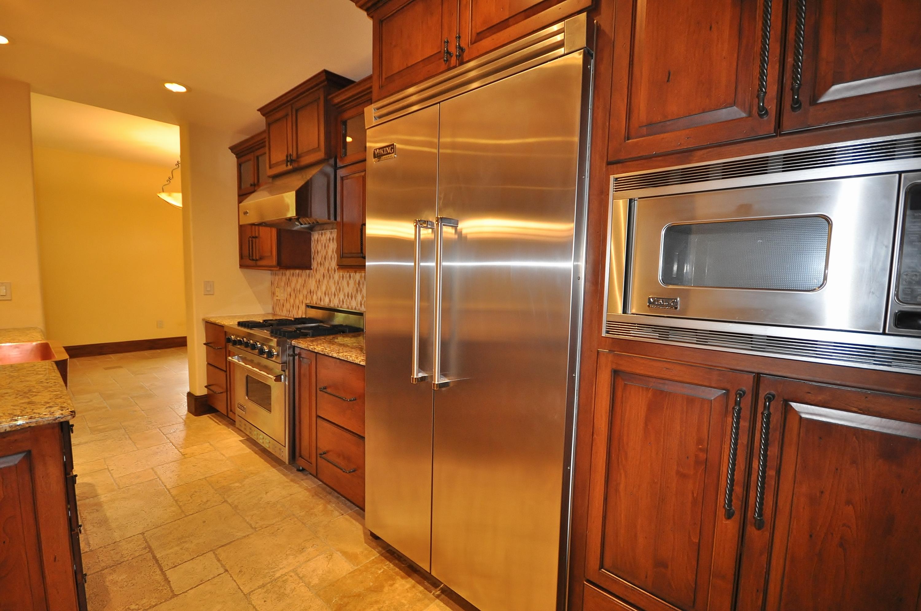TUSCANA - Residential Lease