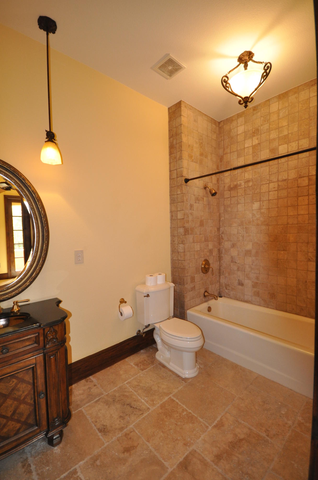 TUSCANA - Residential Lease